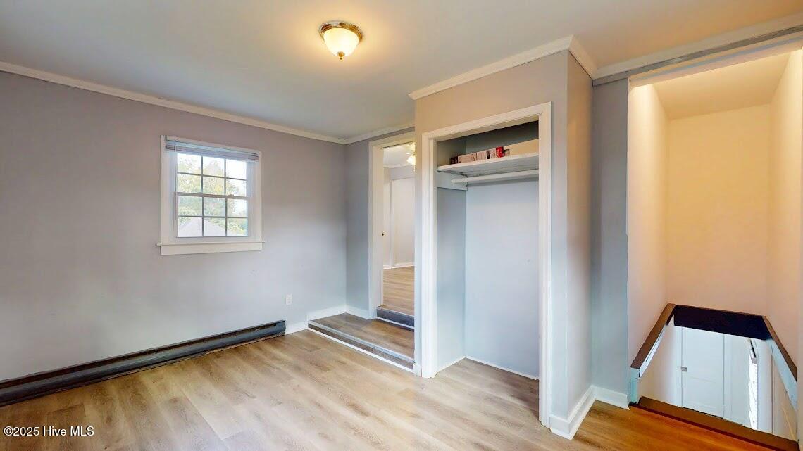 100540630 | Photo 23