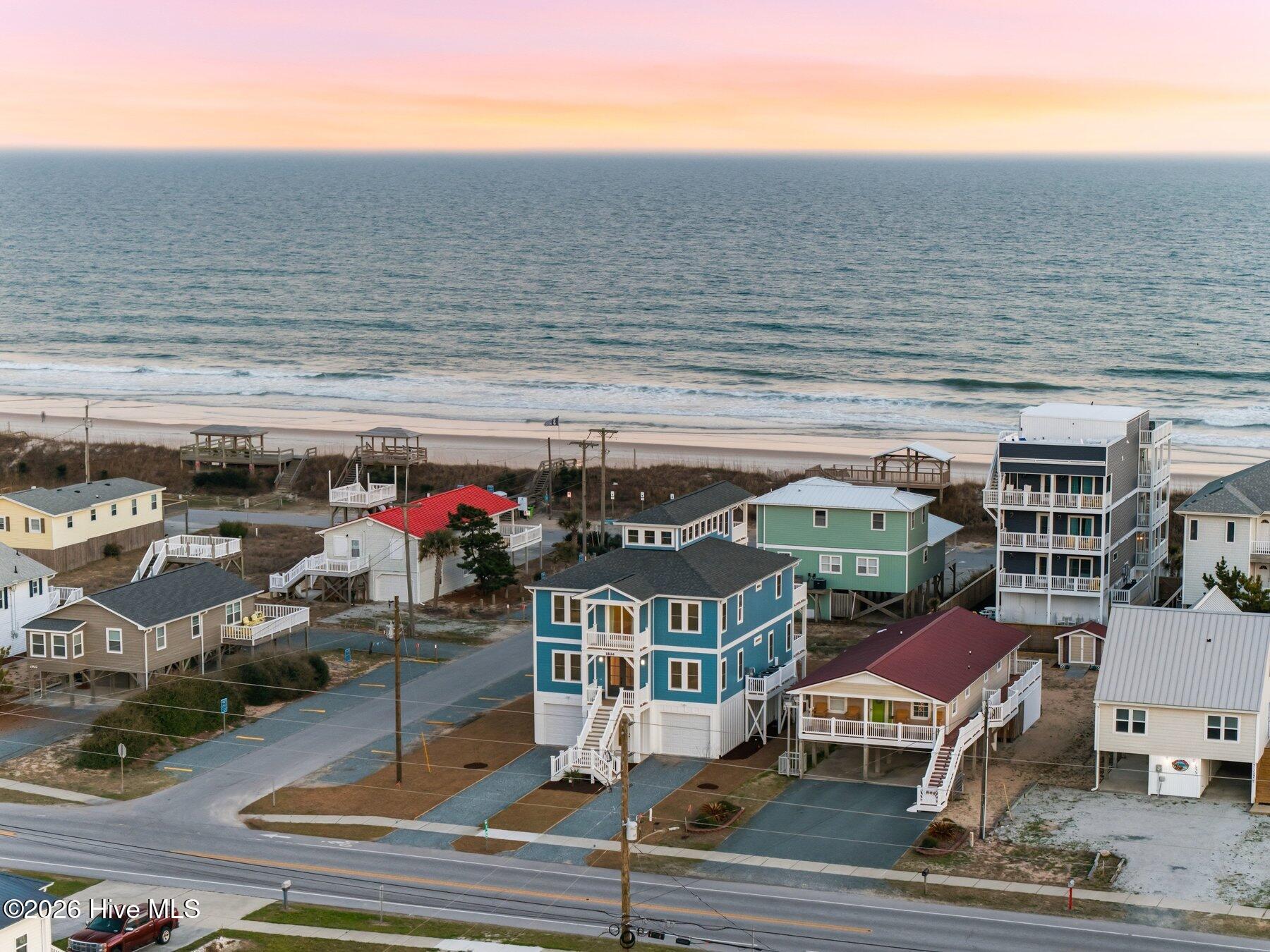 100561823 | Photo 69