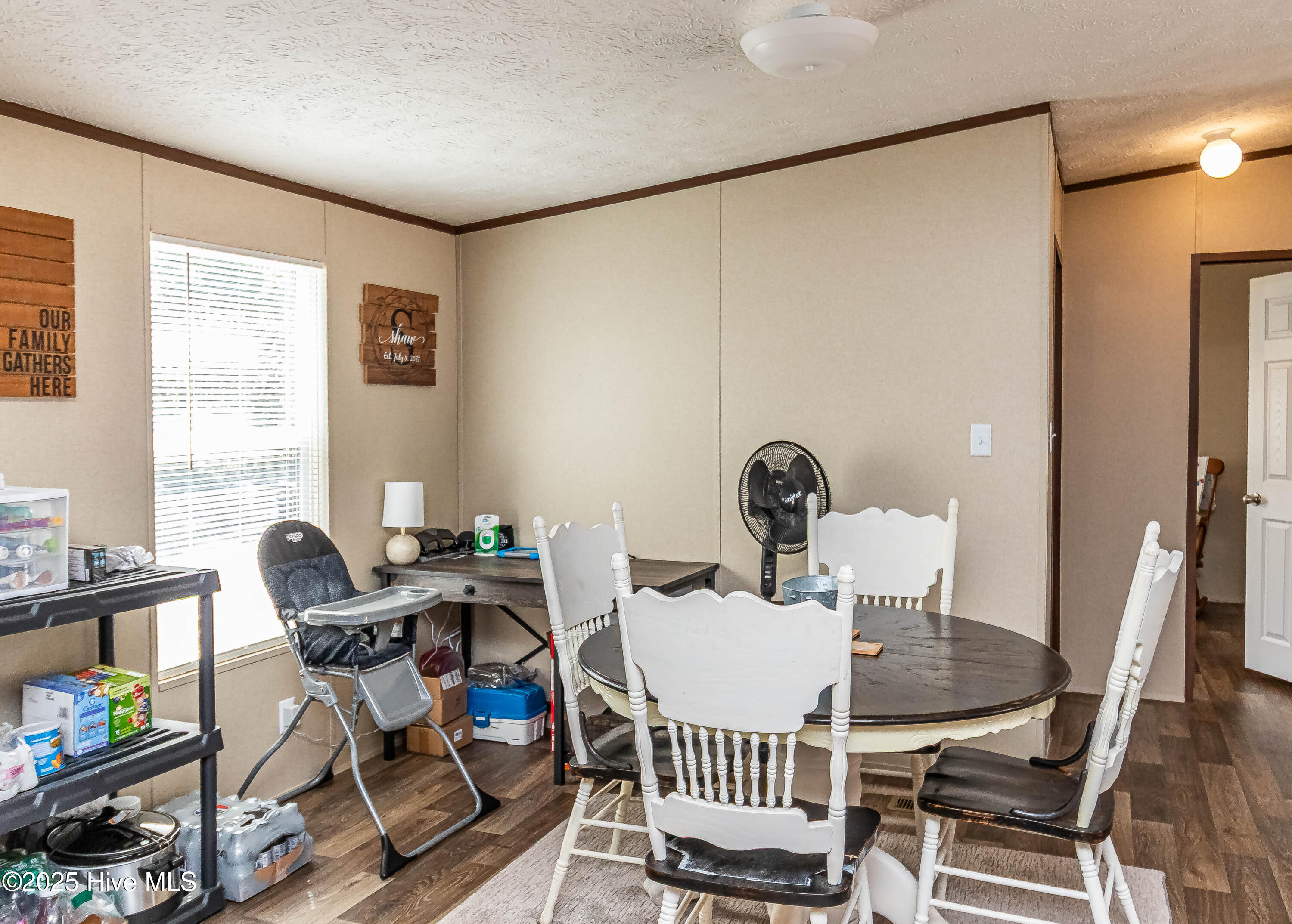 100532015 | Photo 13