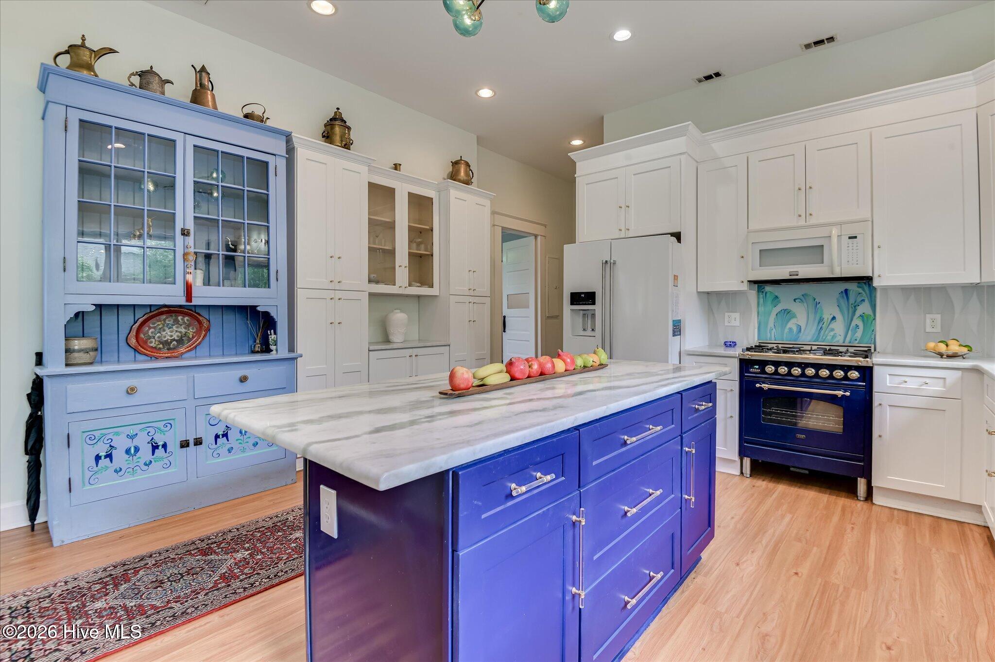 Photo 3 of Single family home for sale at 925 Heard Ave, Augusta, GA 30904 | MLS# 100604609 | Listing updated on 2026-09-18