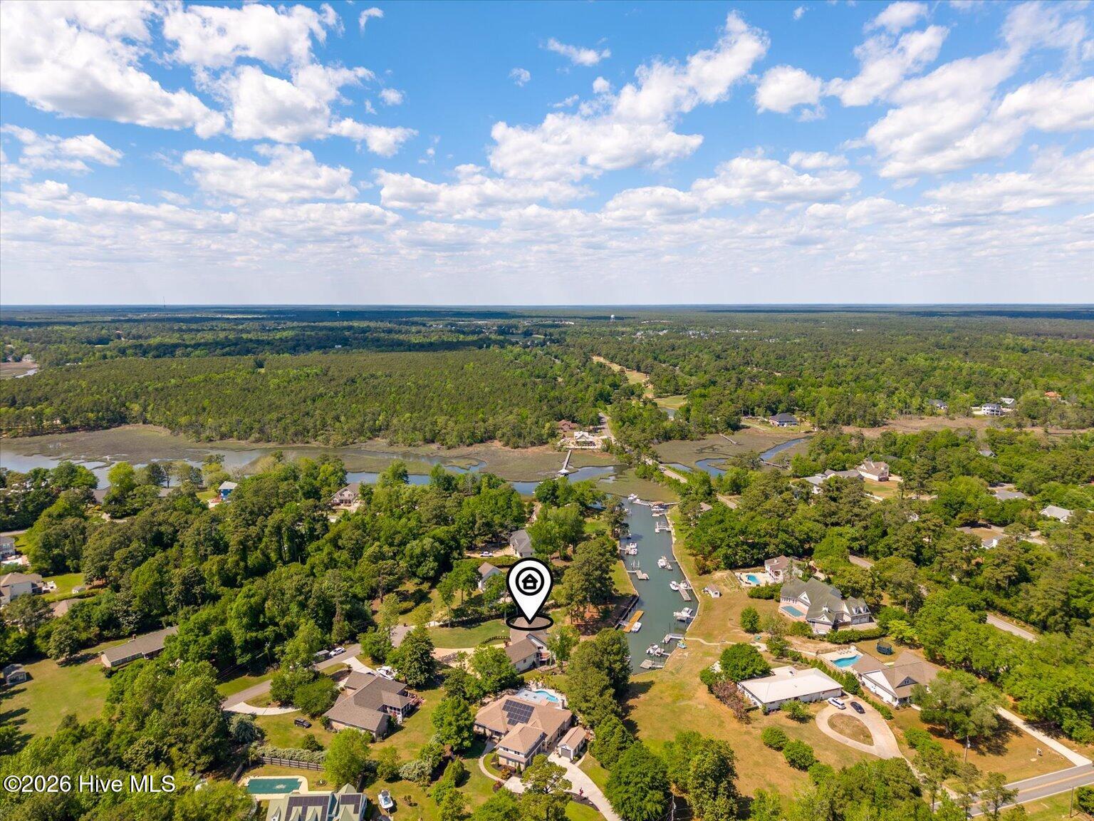 100569224 | Photo 52