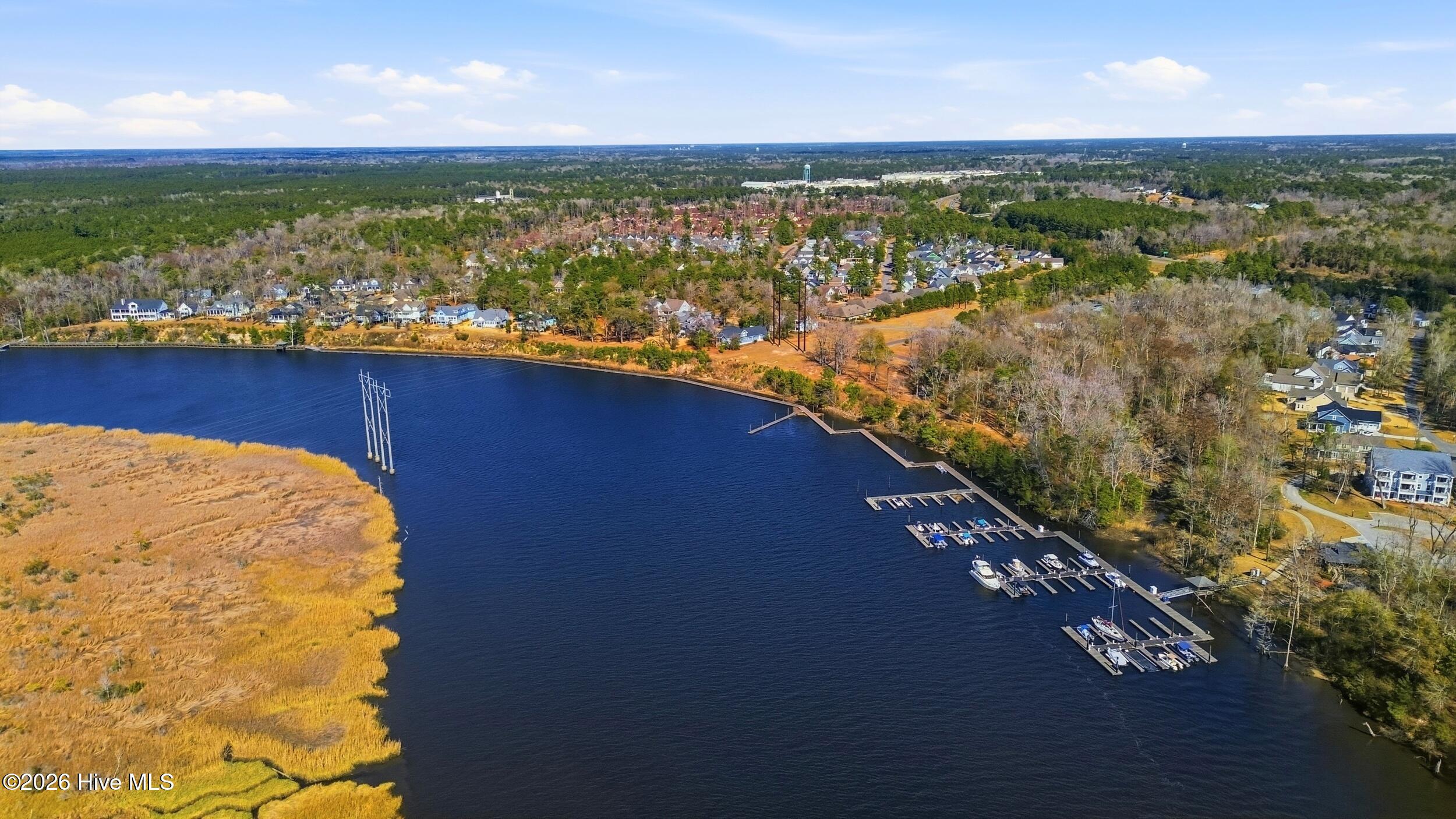 100560979 | Photo 67