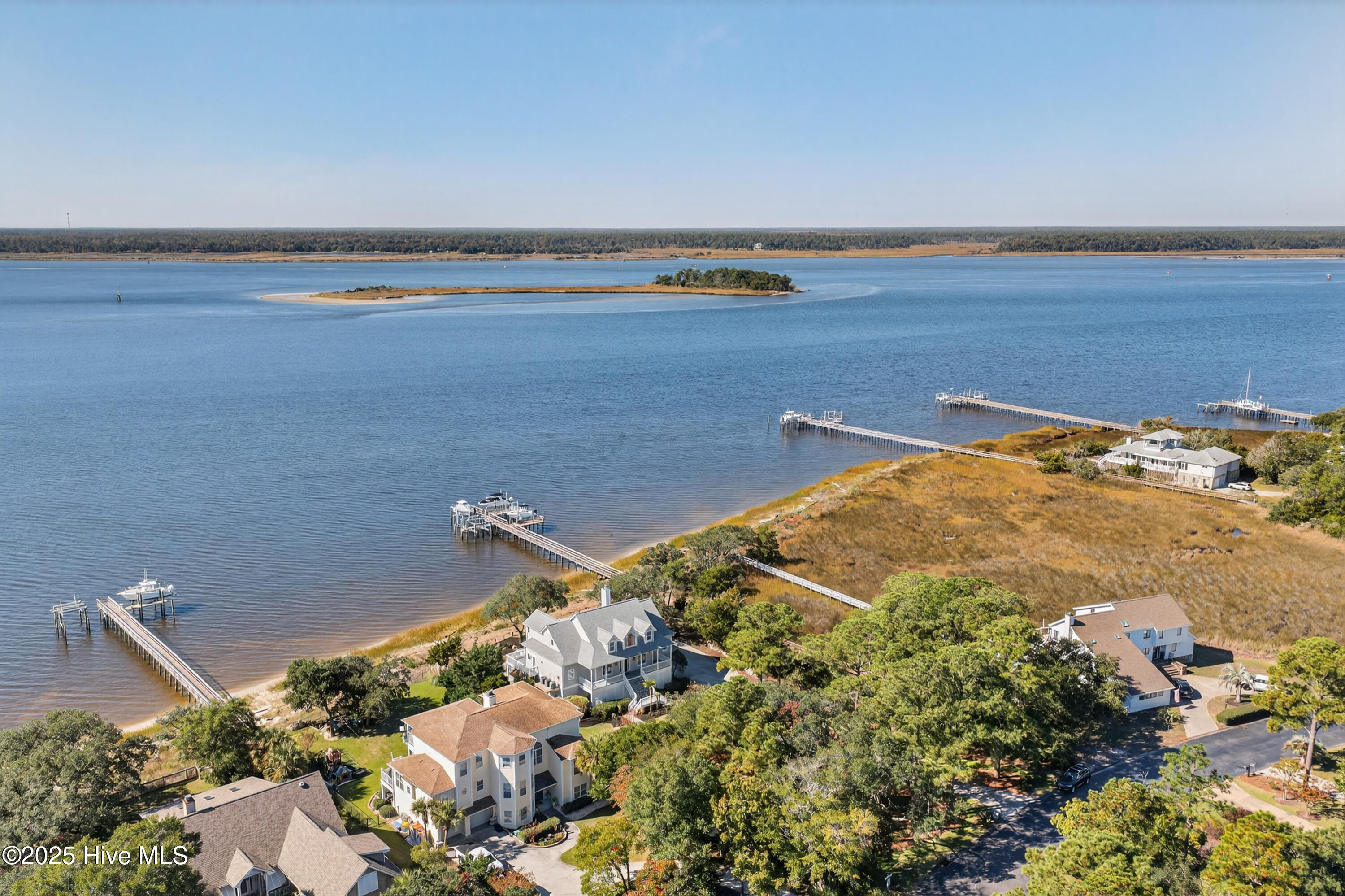 100539038 | Photo 68