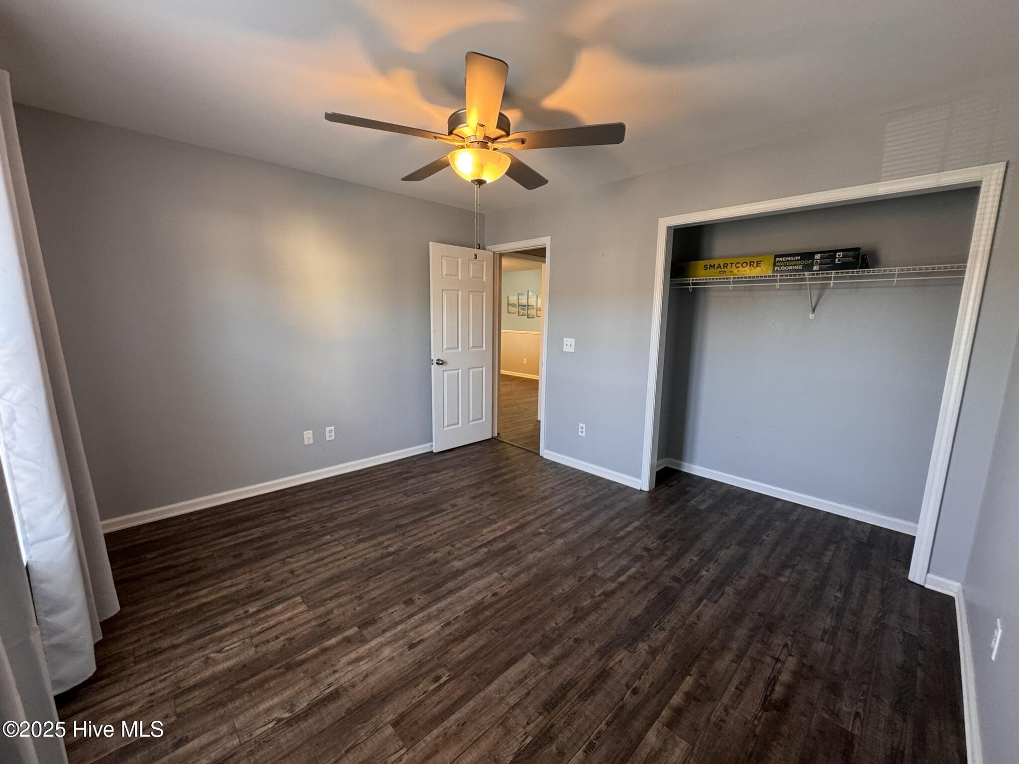 100541290 | Photo 23