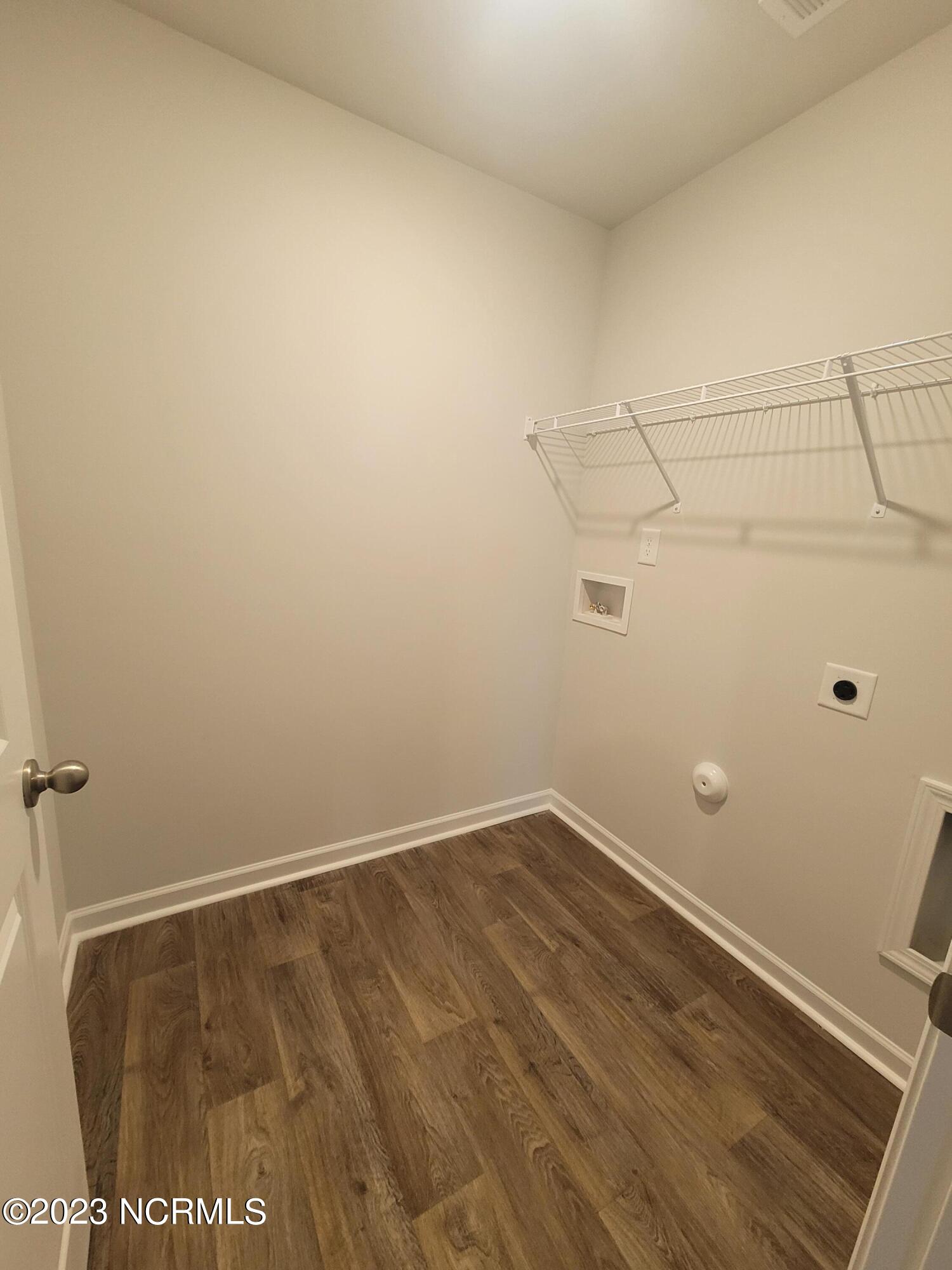 100556788 | Photo 18