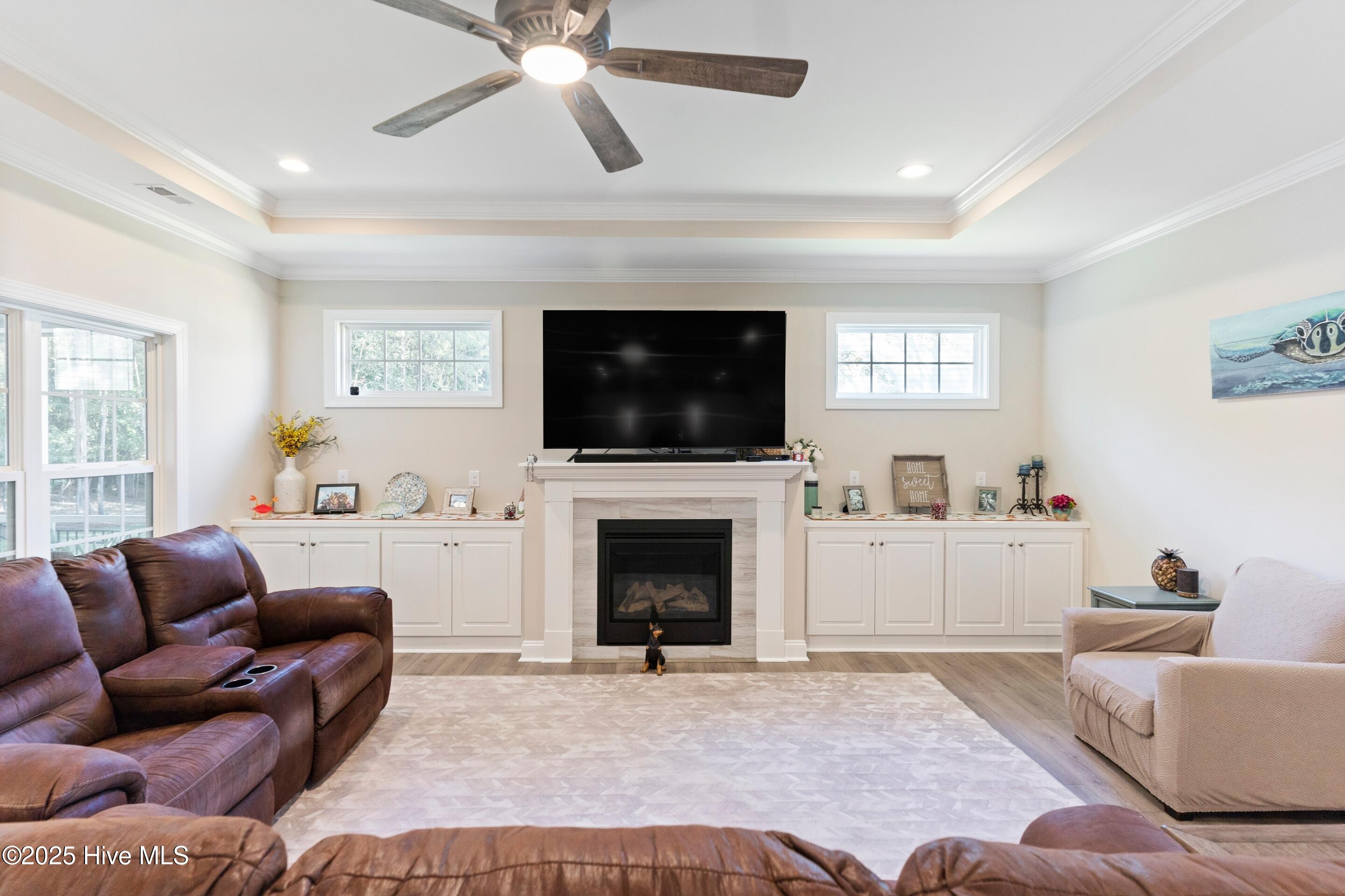 100532334 | Photo 10