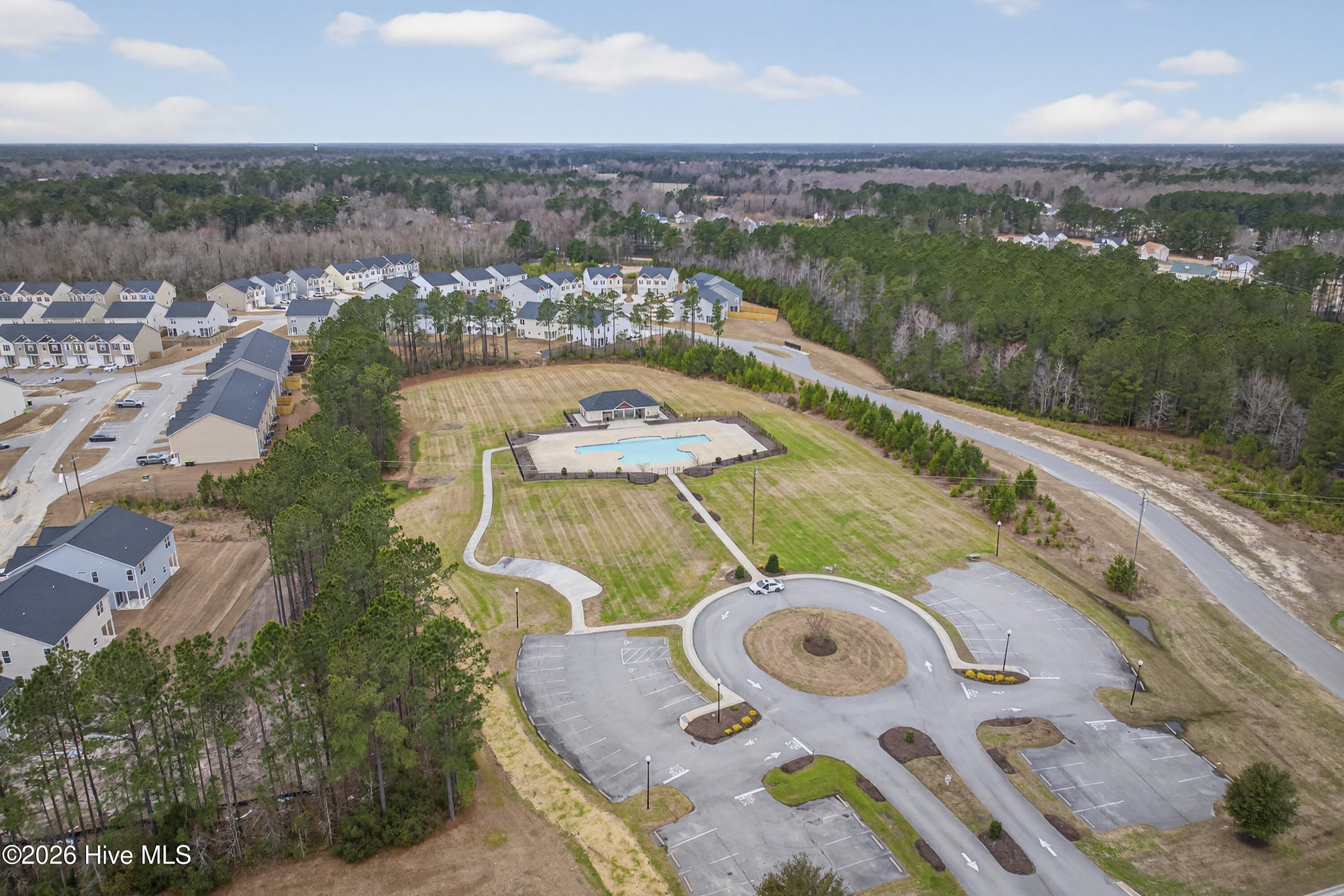 100558052 | Photo 71