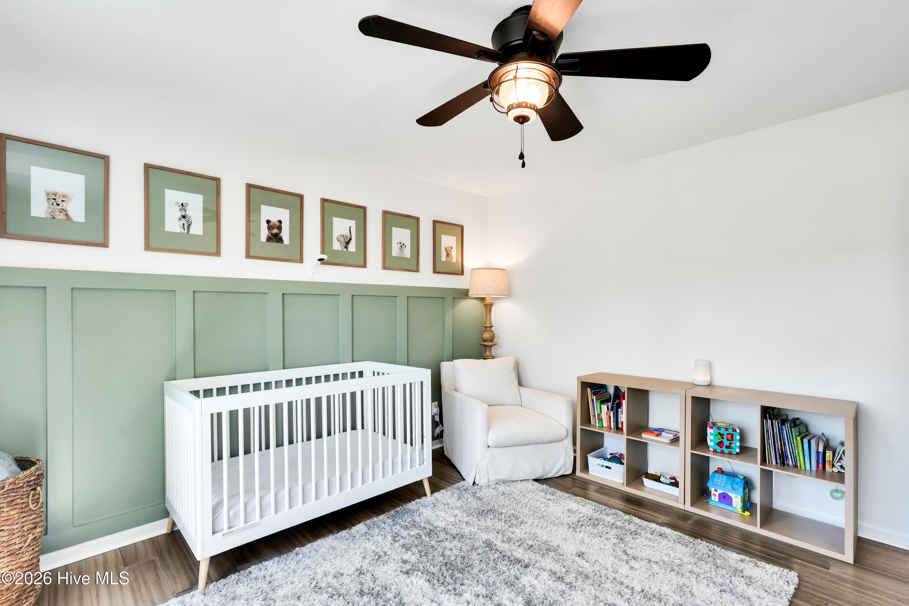 100567428 | Photo 16