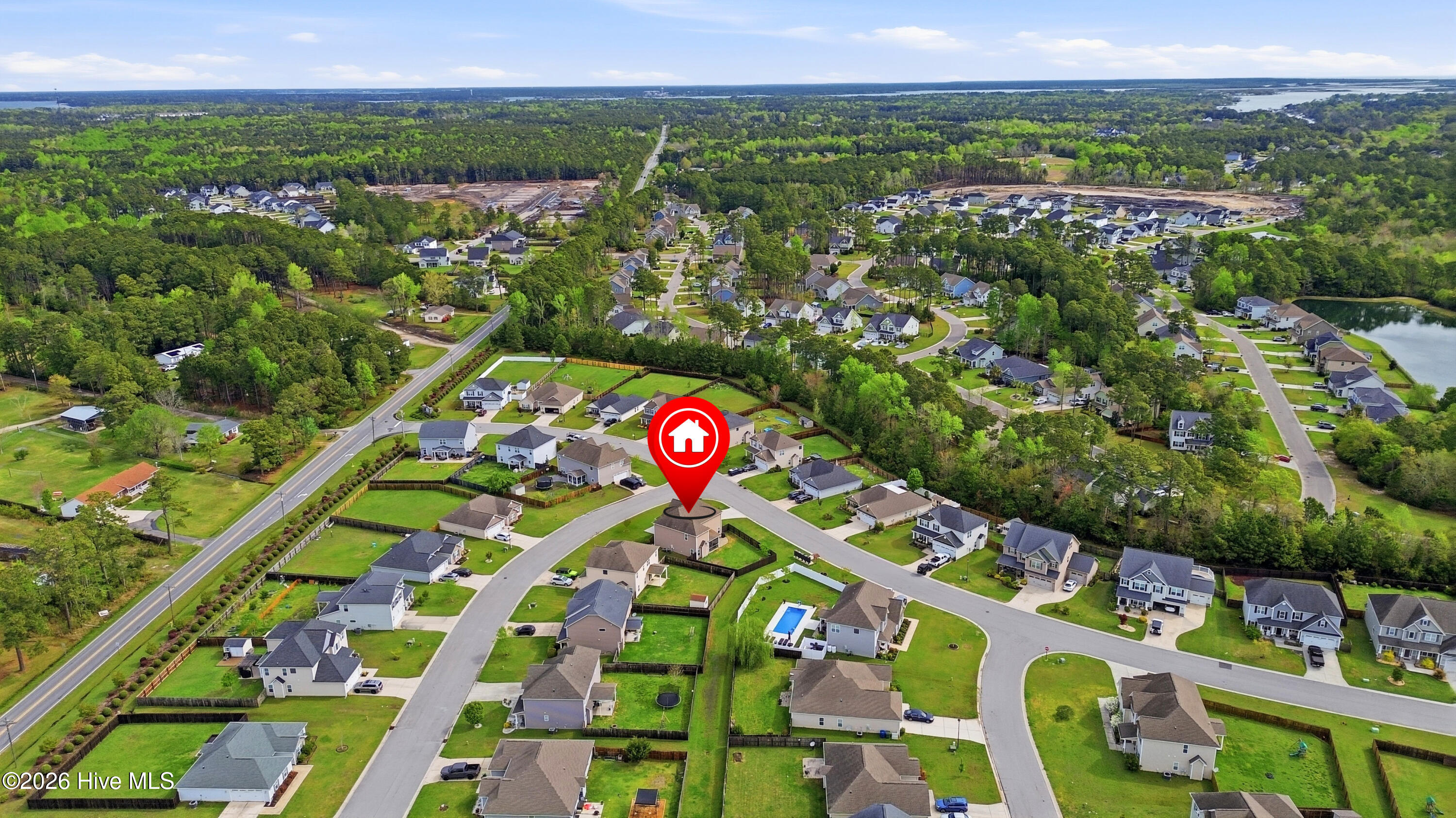 100565426 | Photo 50