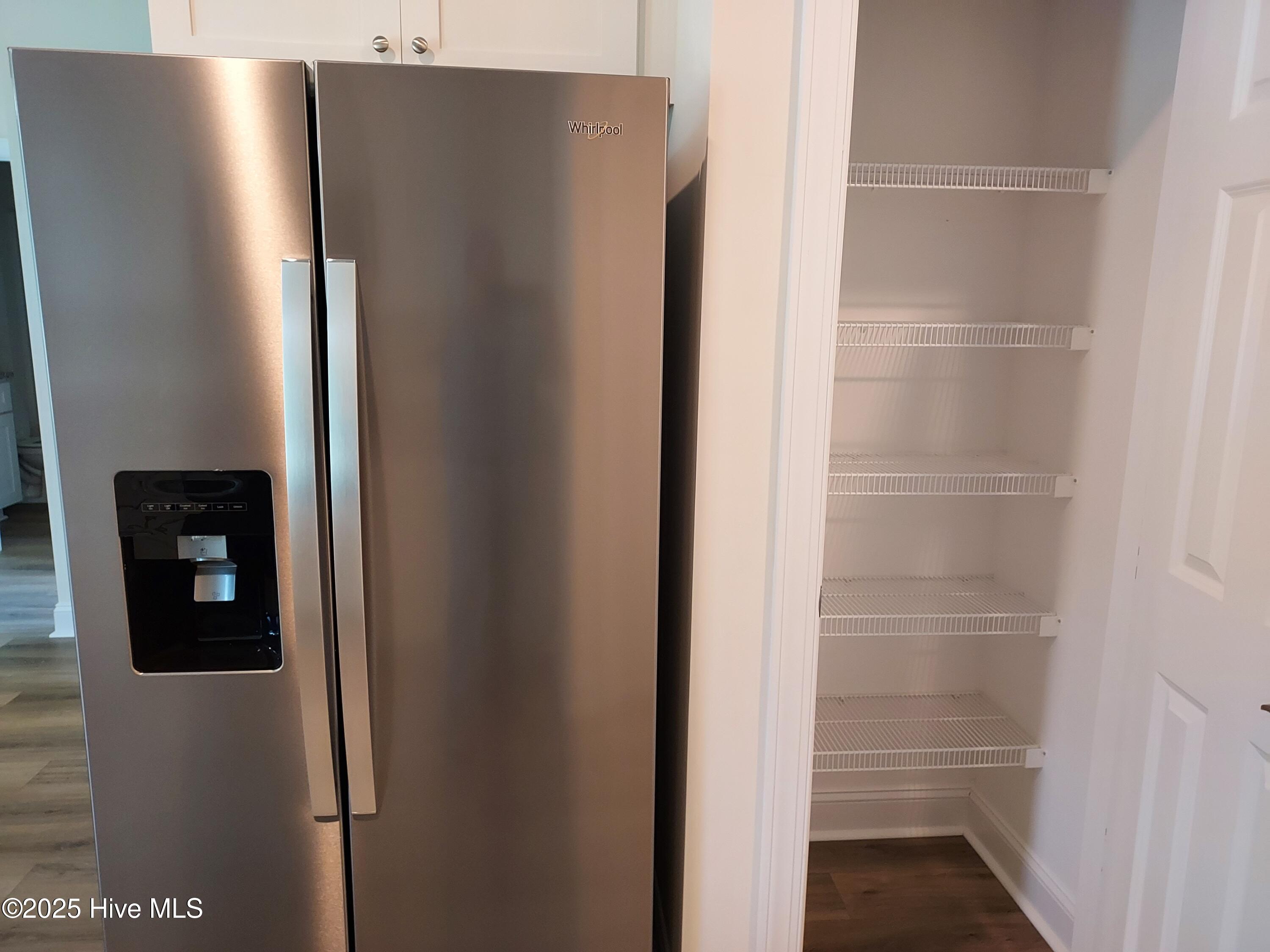 100512764 | Photo 11