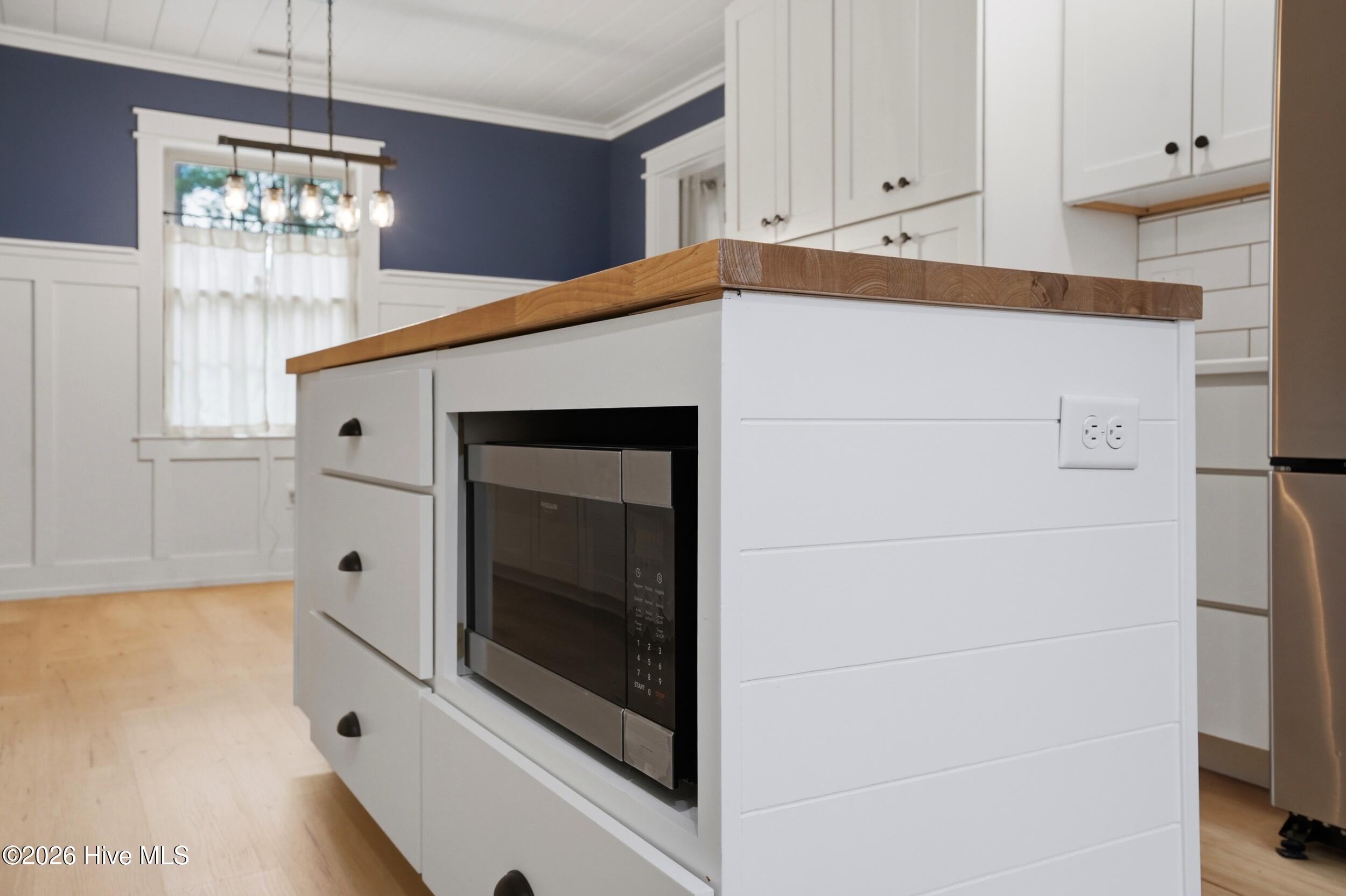 100565910 | Photo 17