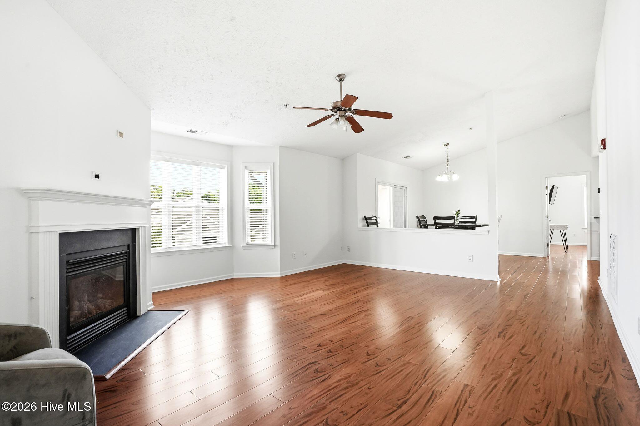 625 Spencer Farlow Drive UNIT 30, Carolina Beach, NC, 28428