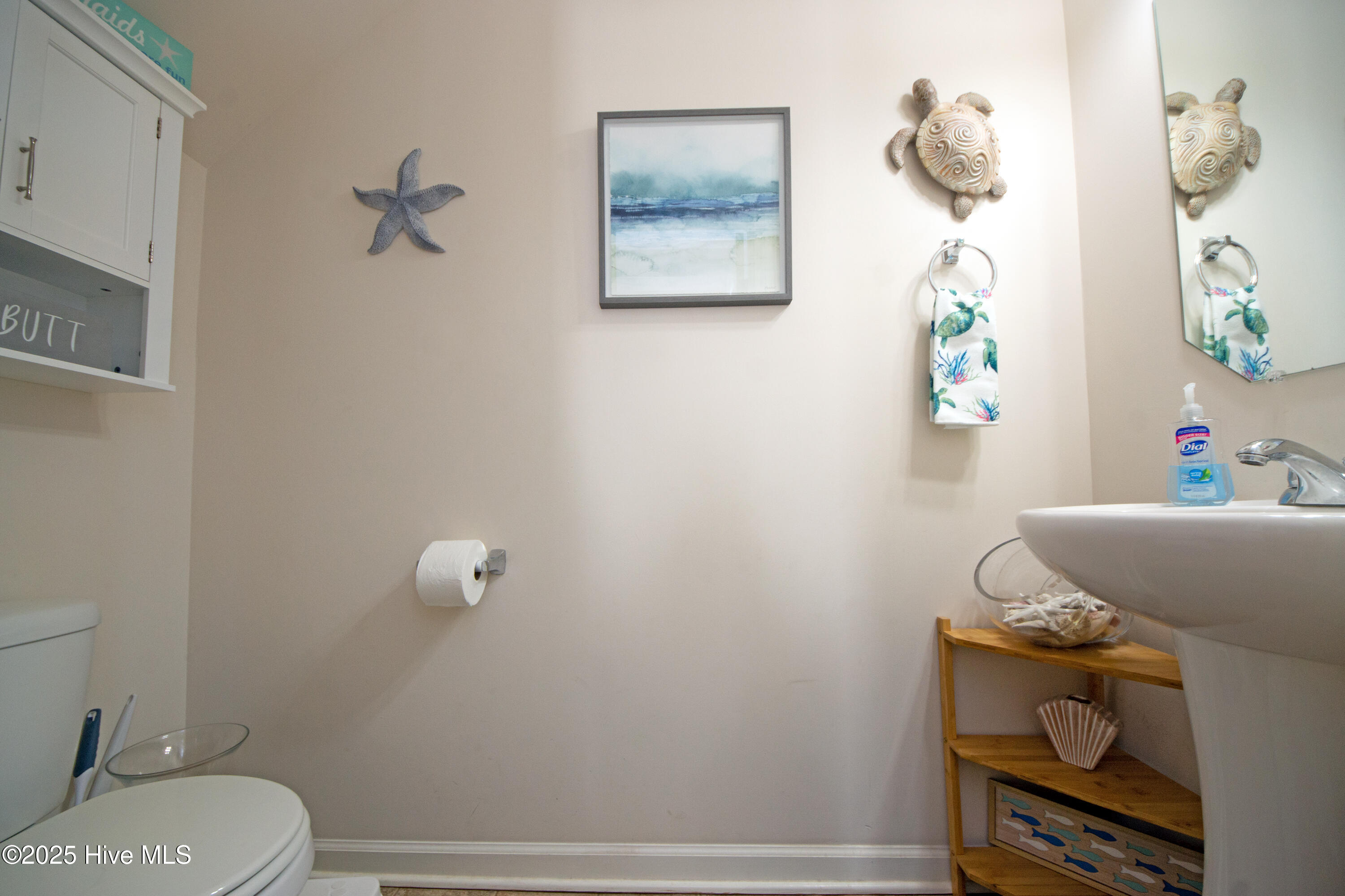 100542211 | Photo 10