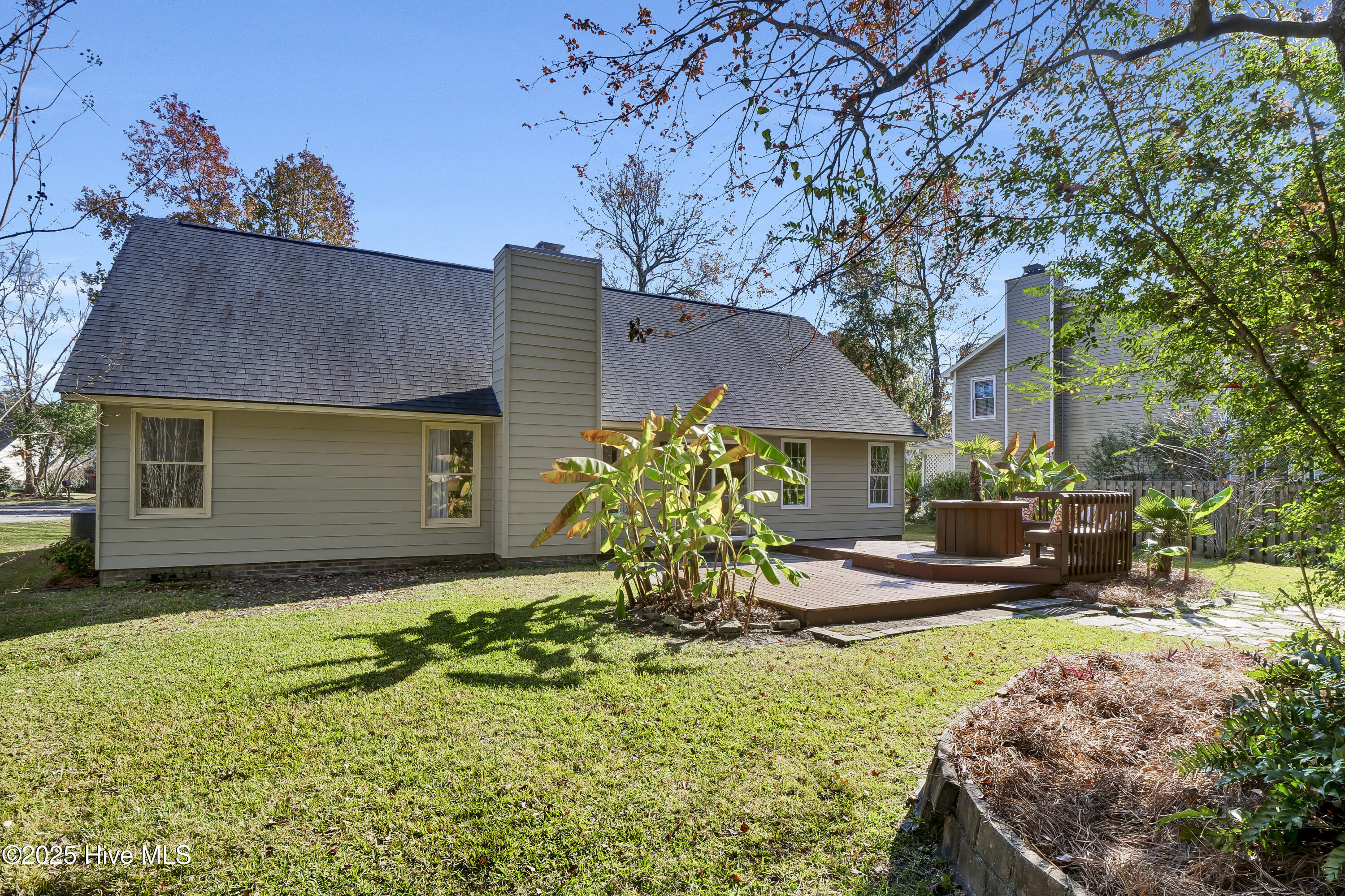 100541808 | Photo 28