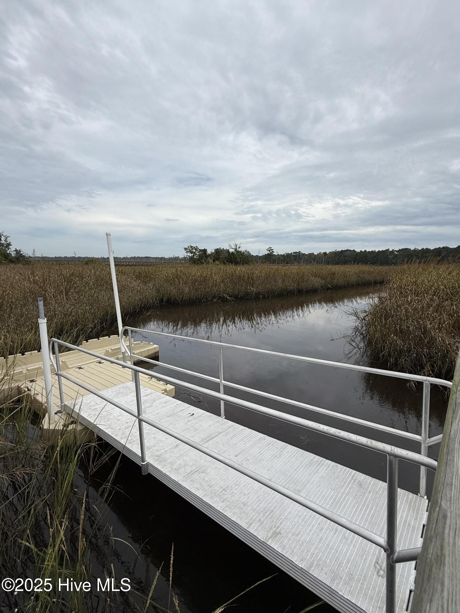 100531935 | Photo 21