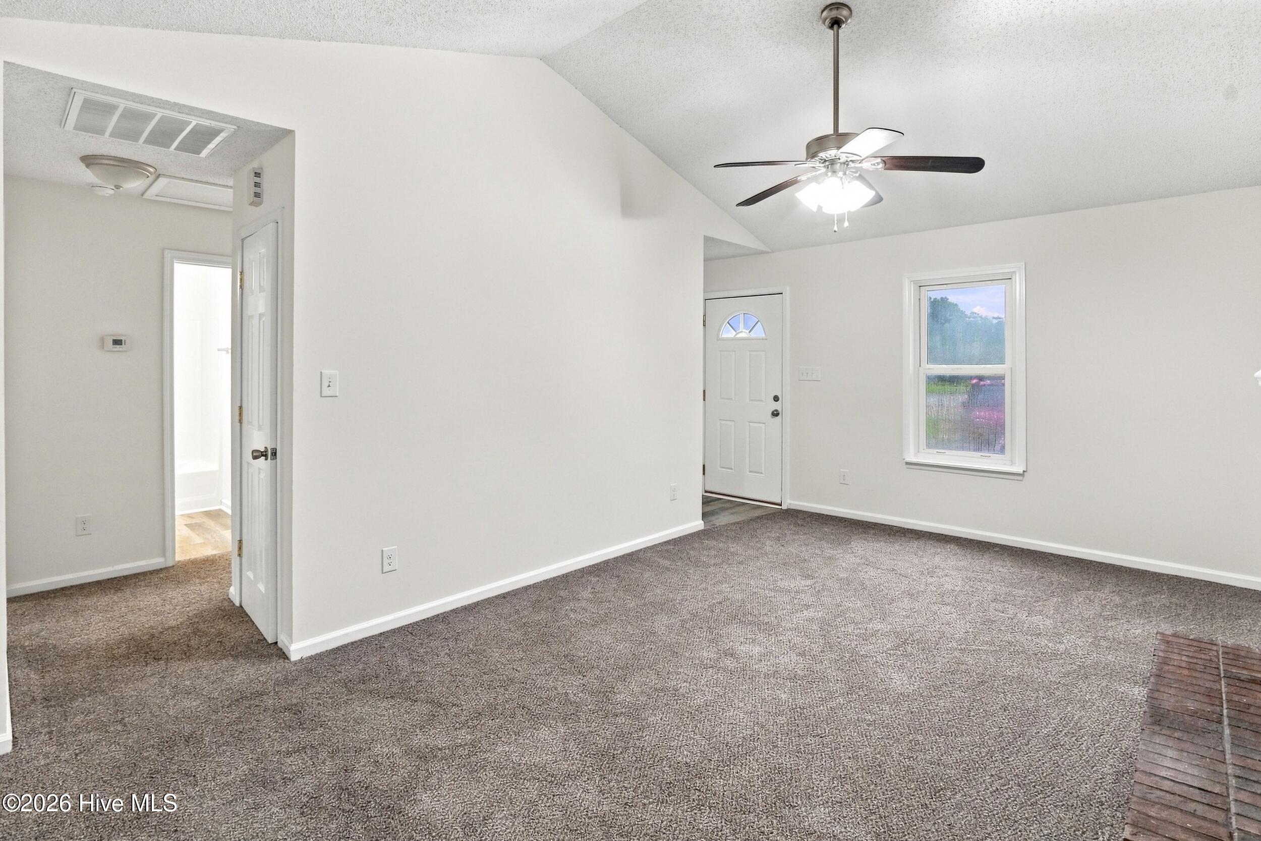 125 Live Oak Court,Midway Park