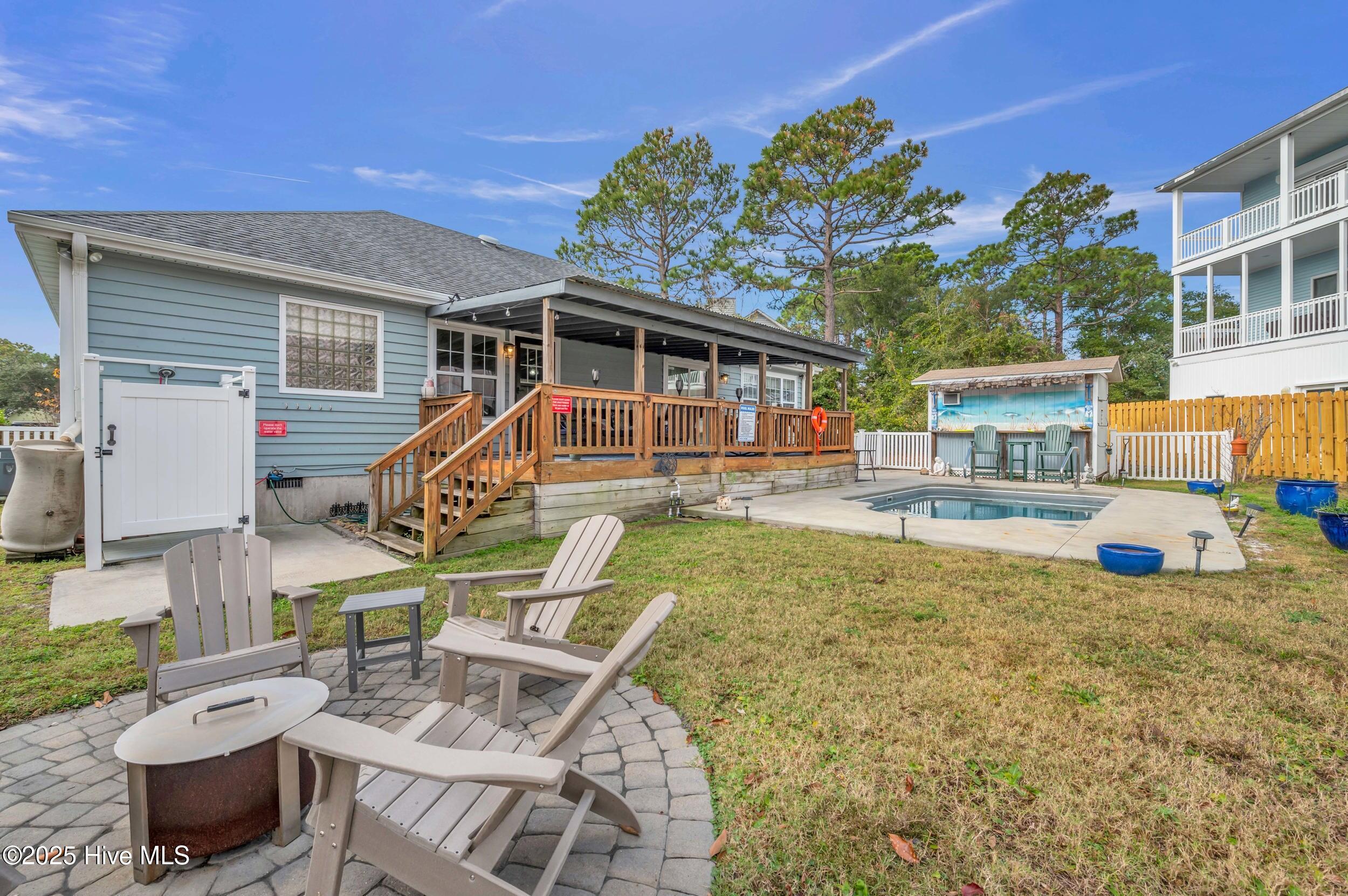 100543917 | Photo 39