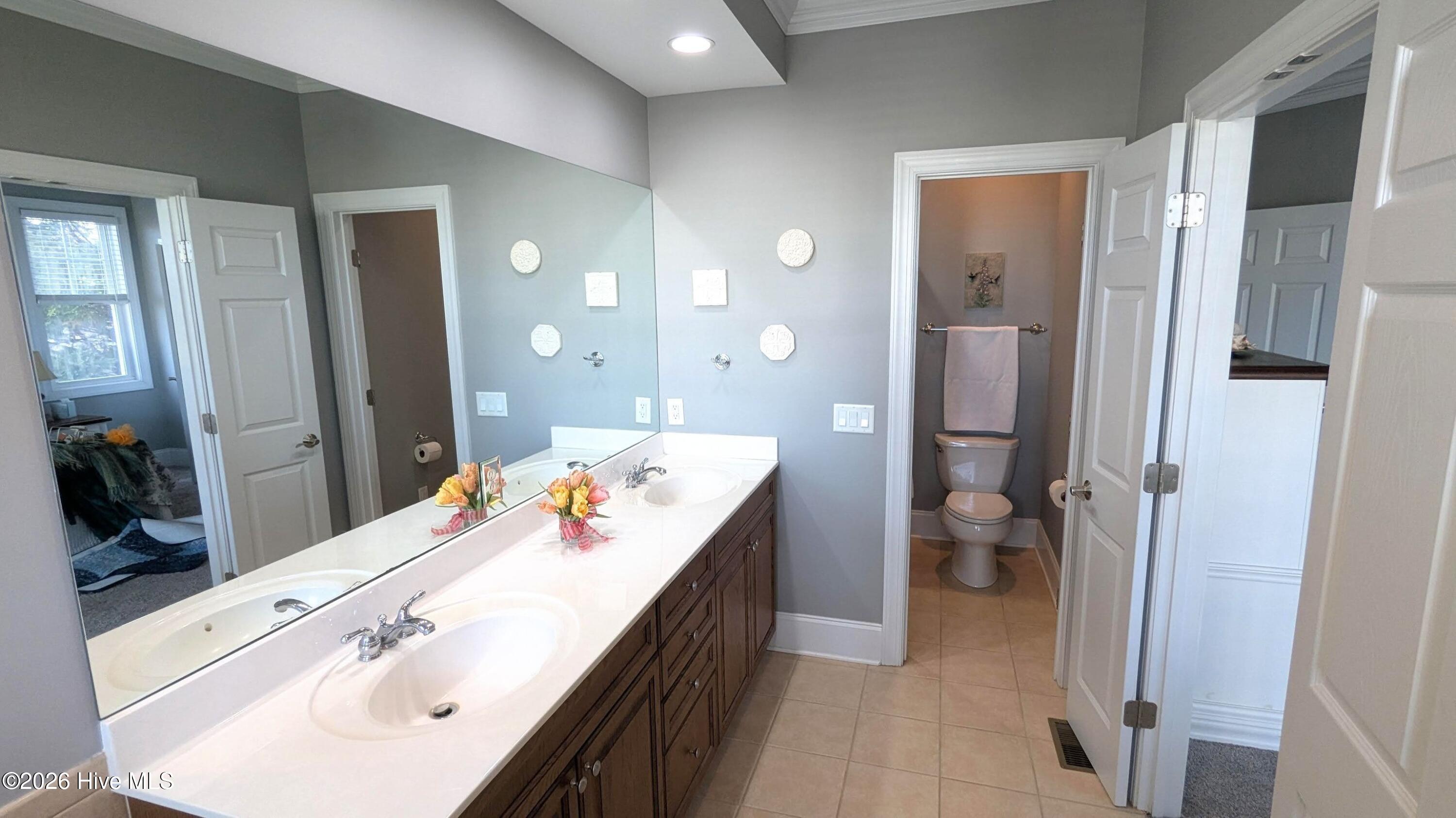 100550094 | Photo 12