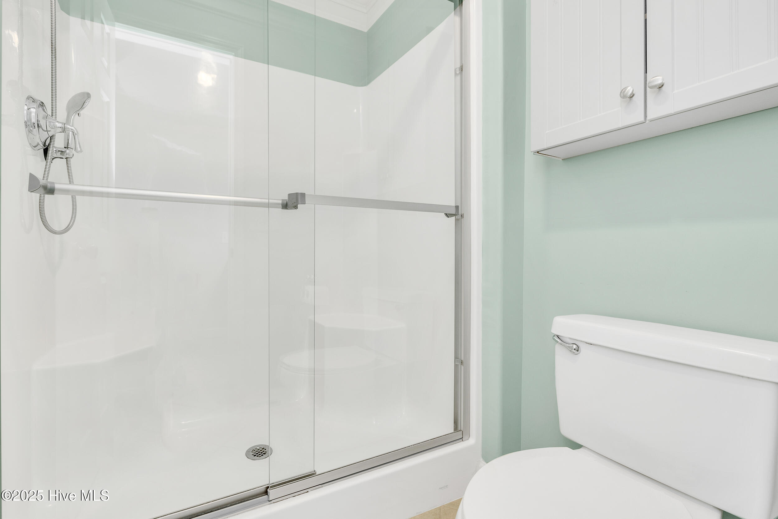 100509917 | Photo 16