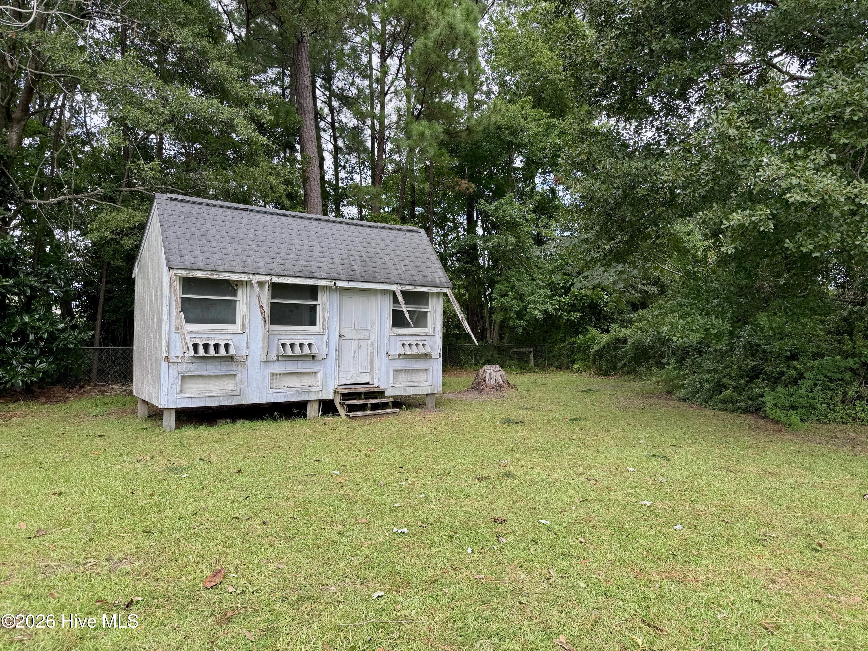 2831 Easy Street,Newport