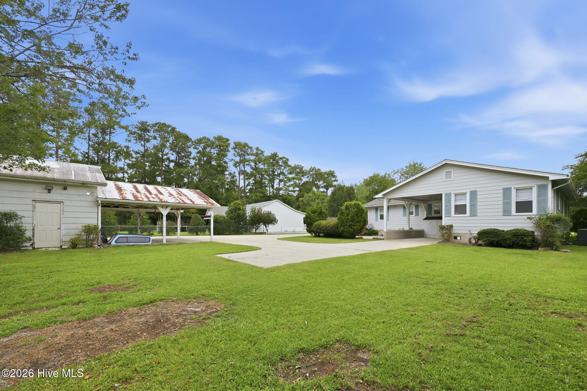 2610 W Forest Drive,Newport