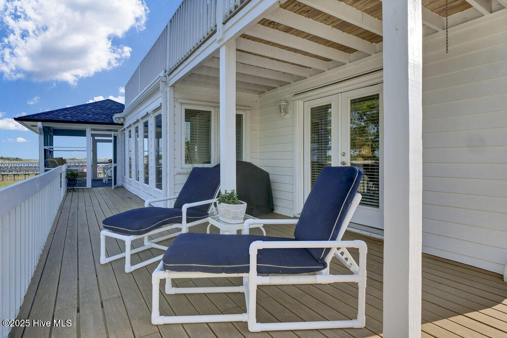 100511026 | Photo 47