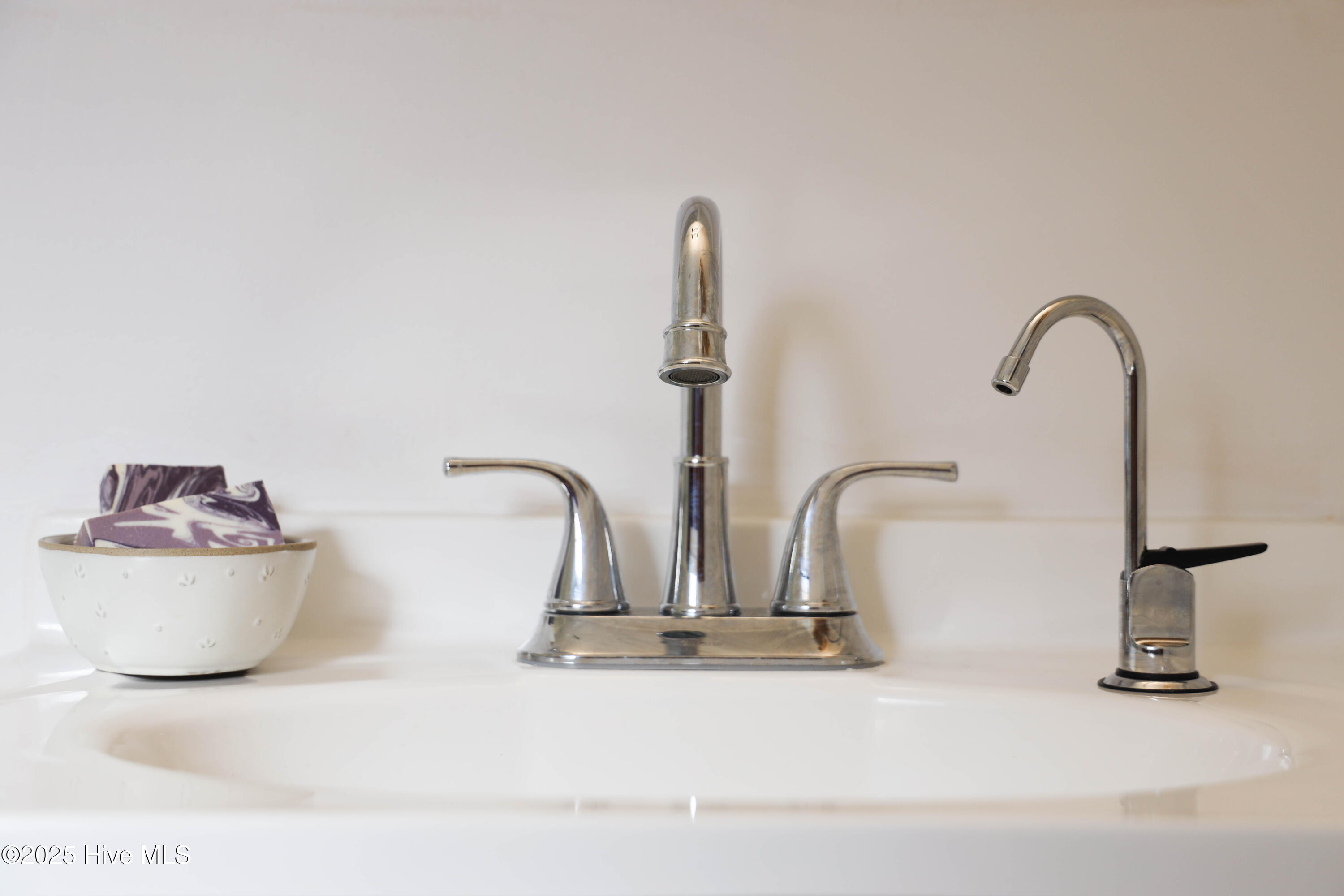 100546287 | Photo 43