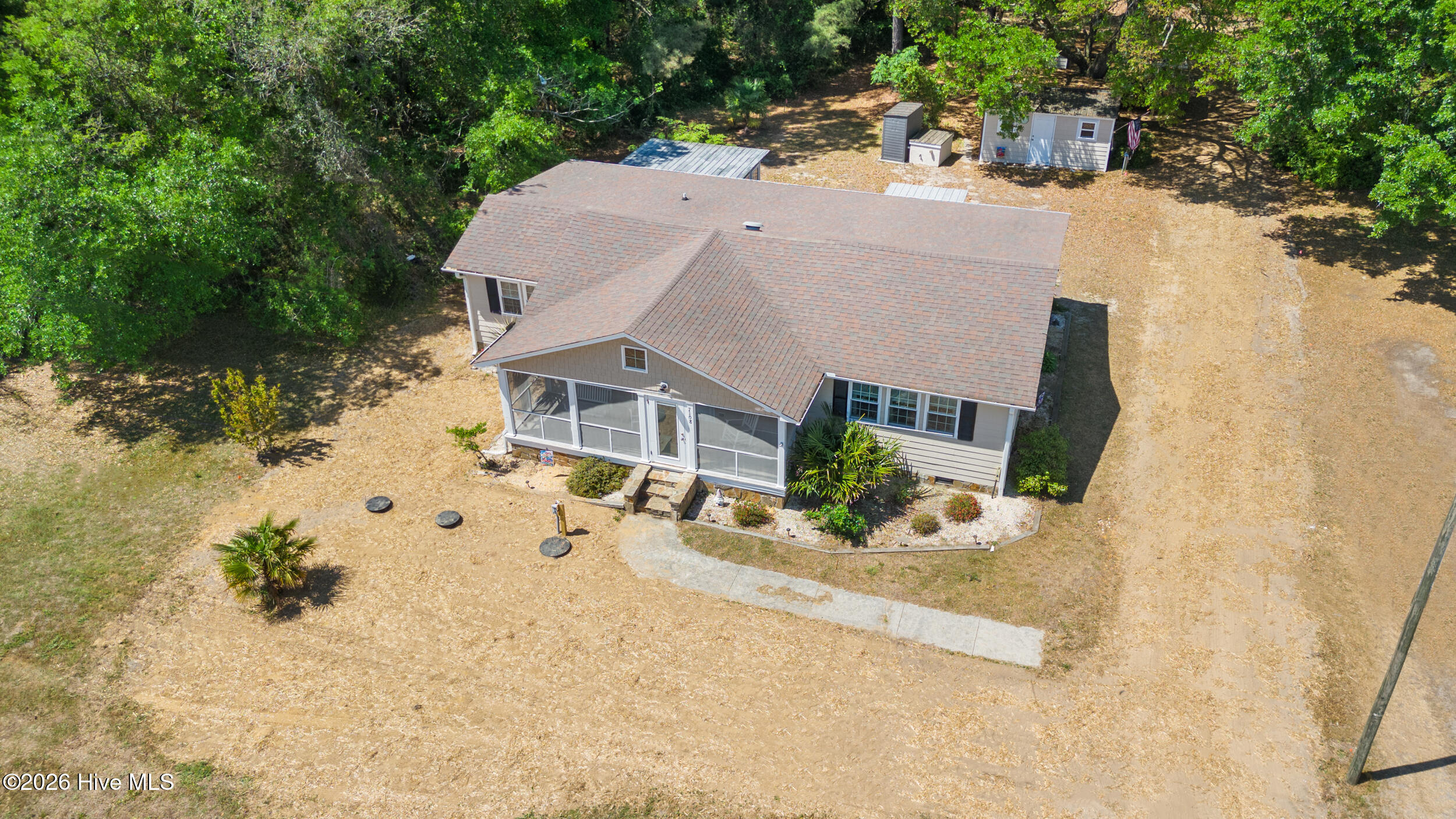 100567287 | Photo 44