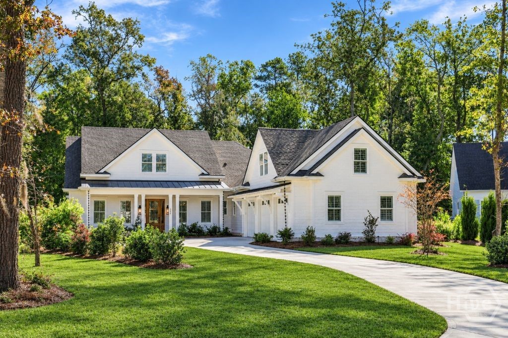 Photo 1 of Single family home for sale at 334 Linkside Lake Dr, Richmond Hill, GA 31324 | MLS# SA367229 | Listing updated on 2026-10-29