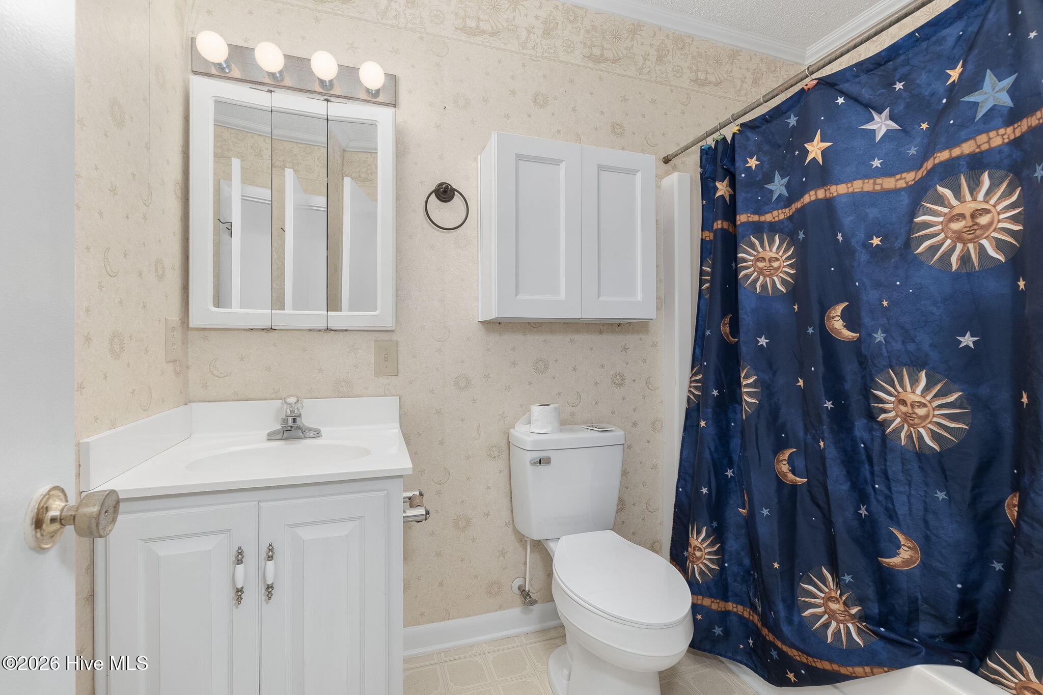 121 White Ash Drive,Pine Knoll Shores