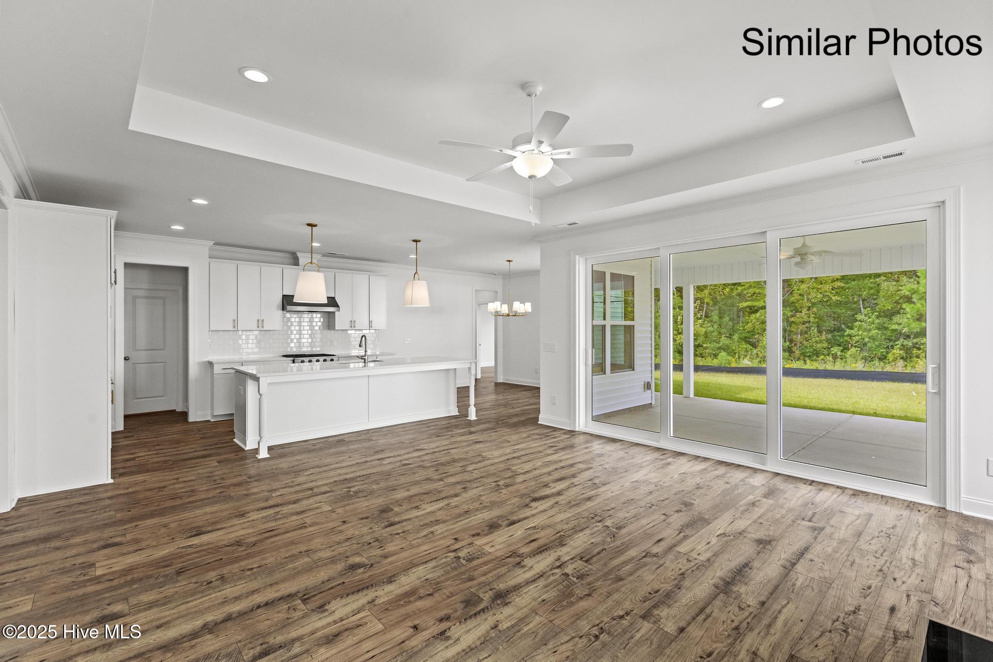 100530024 | Photo 13