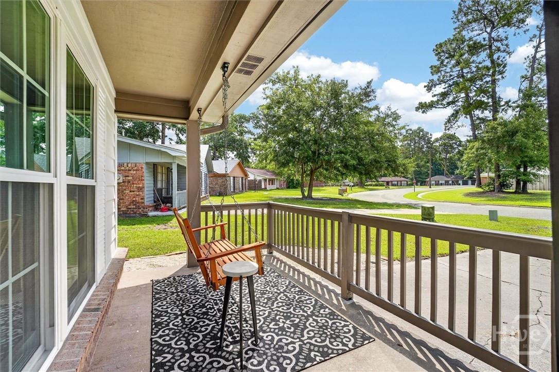 Photo 4 of Single family home for sale at 10 Marian Ct, Savannah, GA 31406 | MLS# SA360629 | Listing updated on 2026-09-16