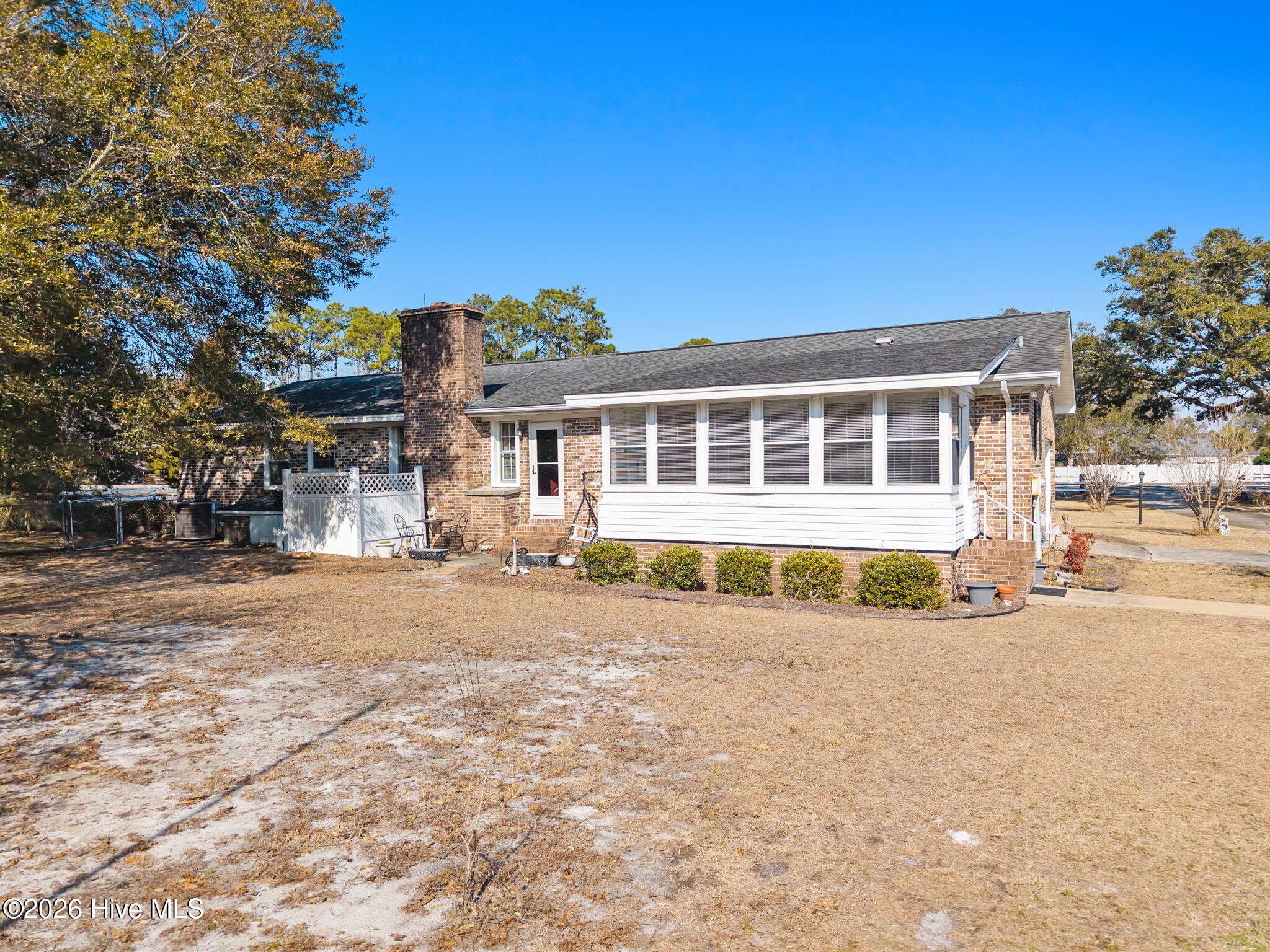 100554530 | Photo 33