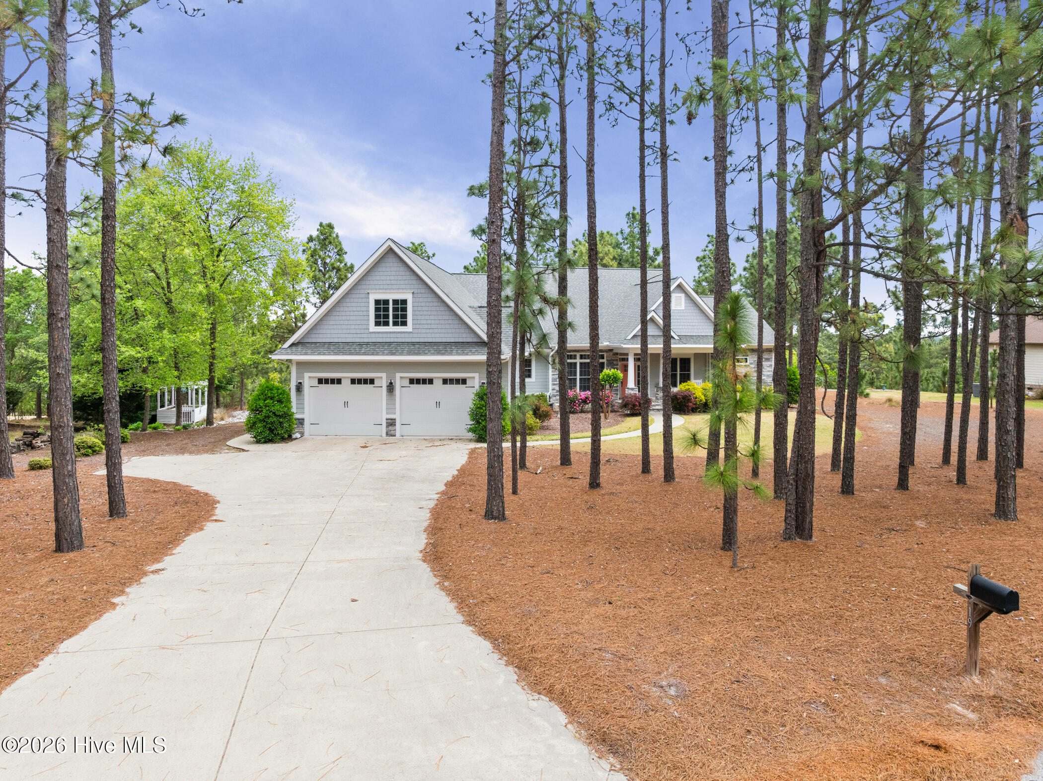 19 Eagle Dr