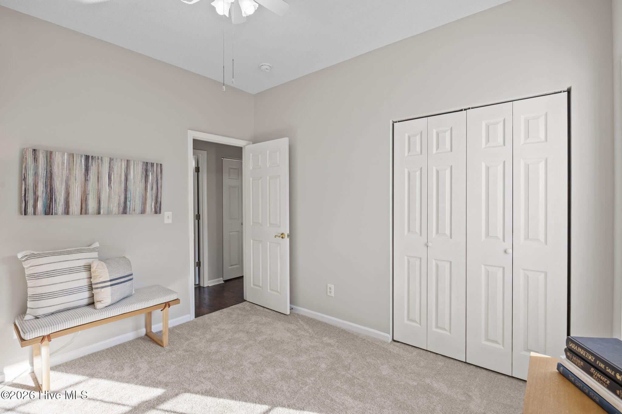 100557931 | Photo 21