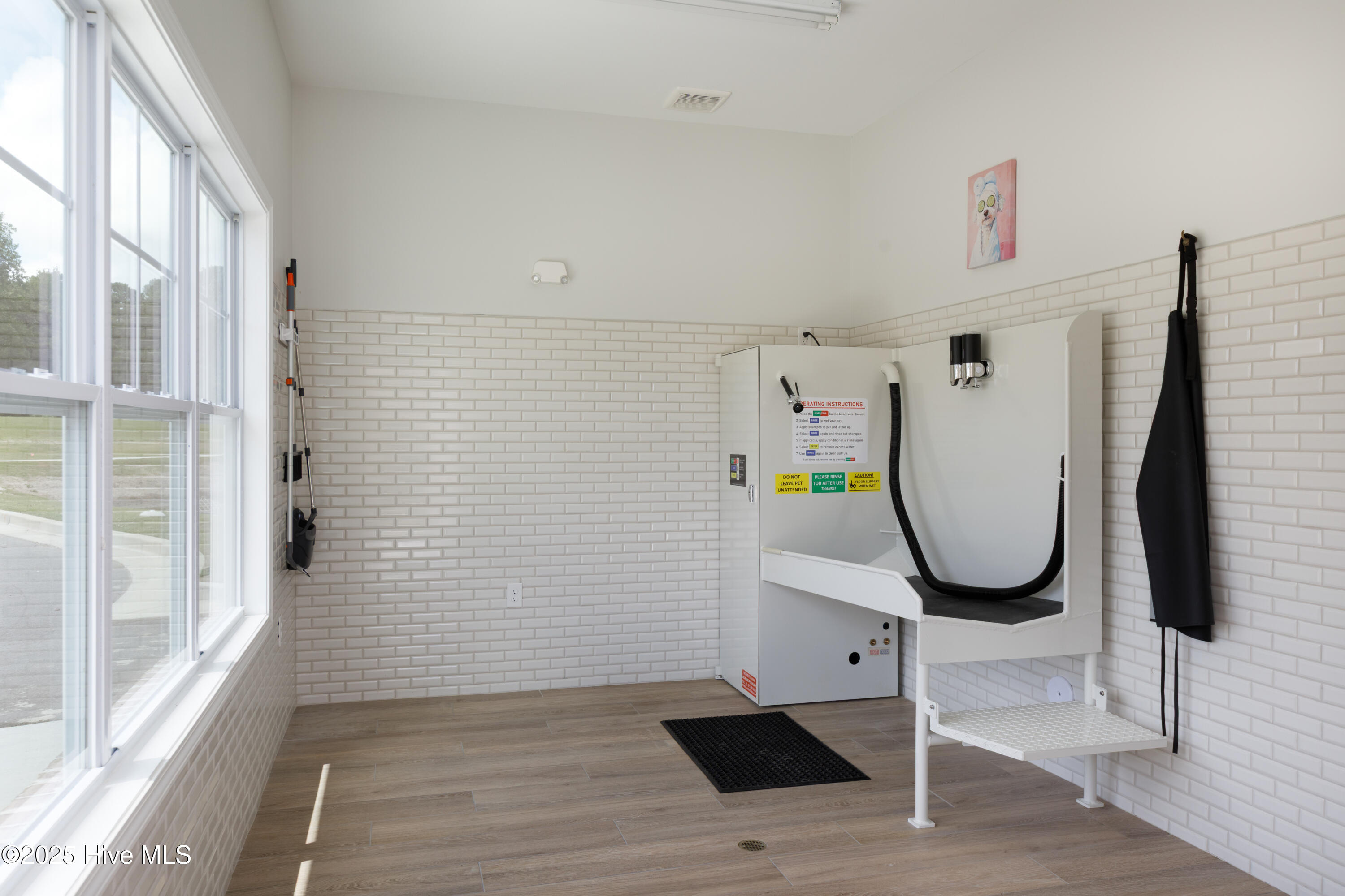 100539900 | Photo 31