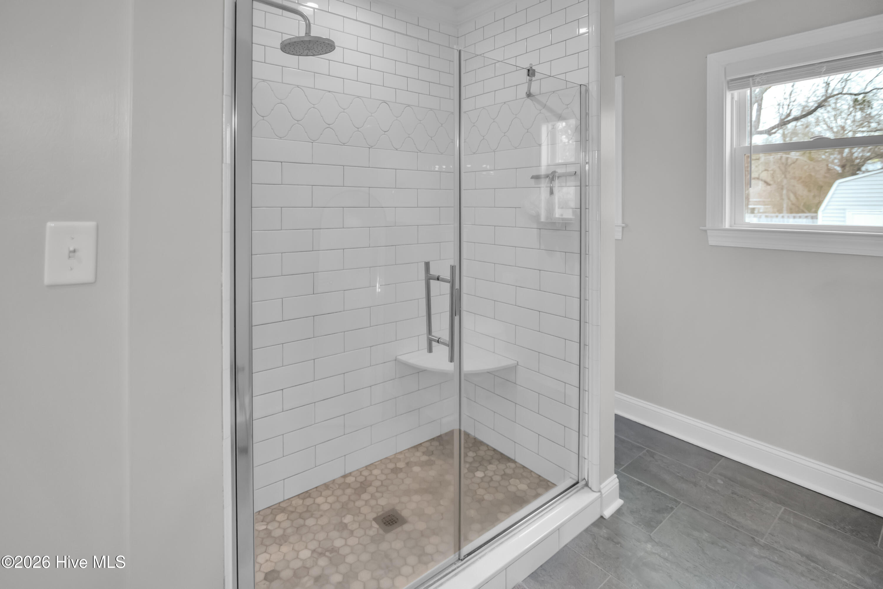 100547879 | Photo 17