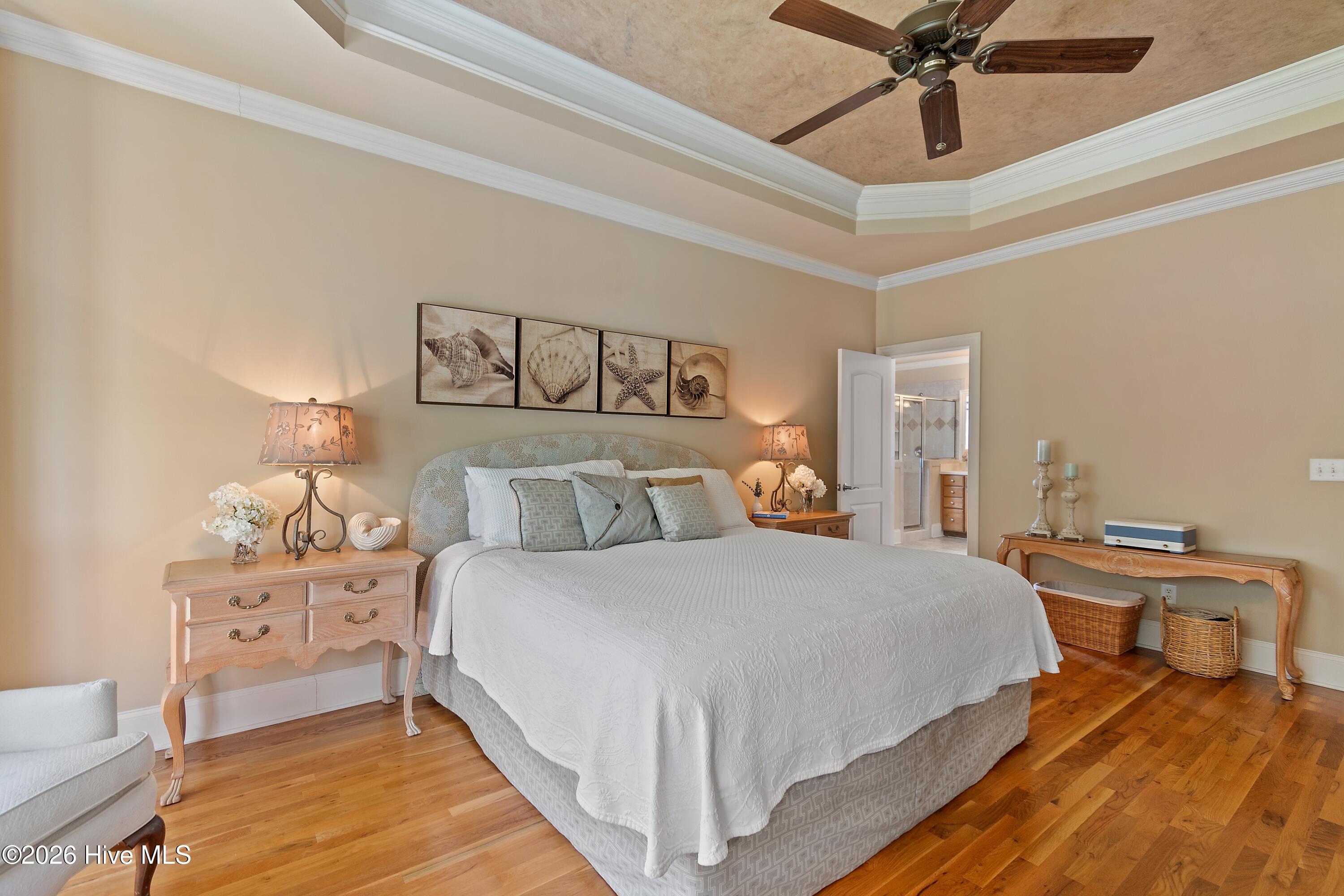 100567309 | Photo 37