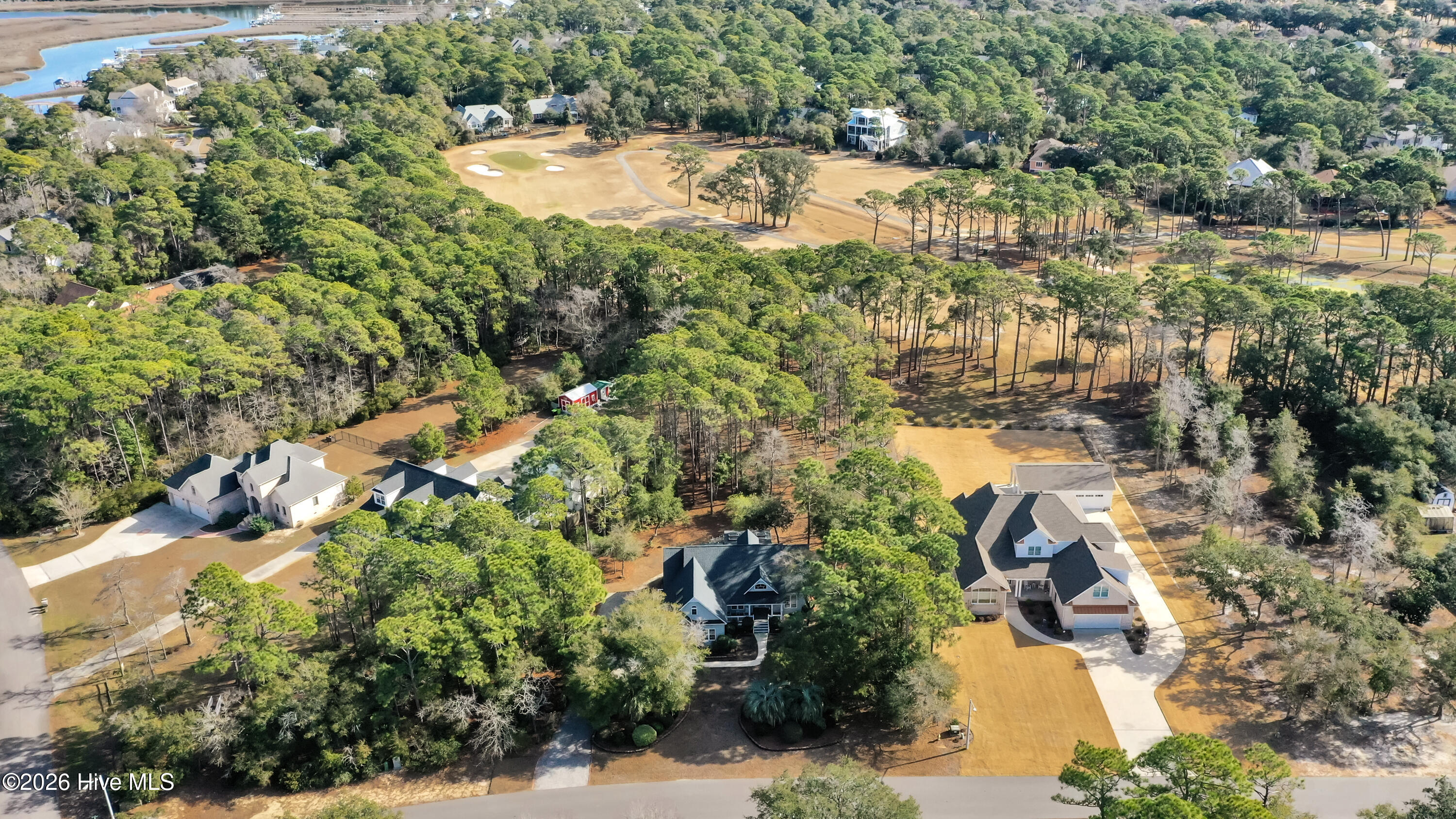 100549452 | Photo 38