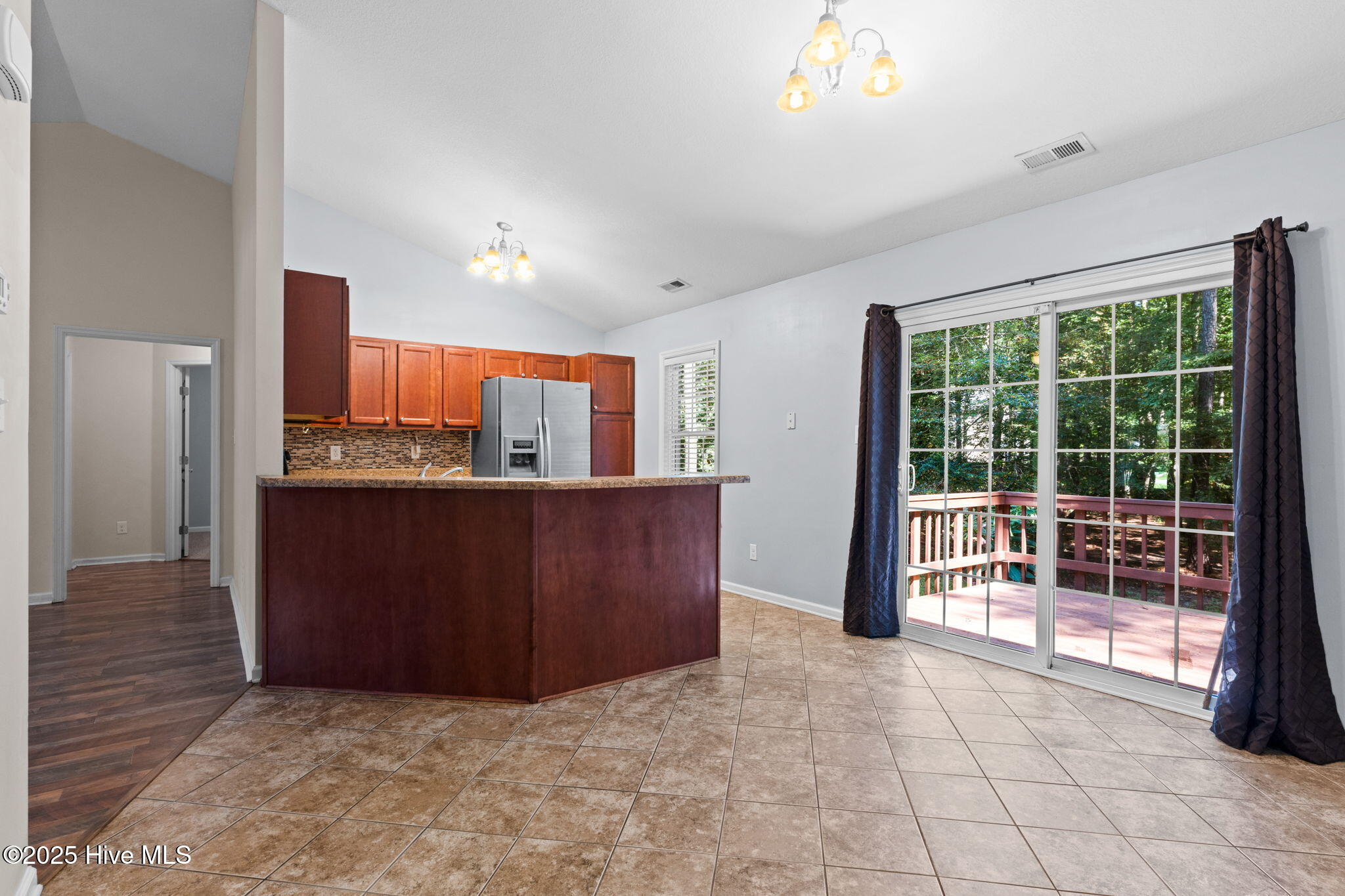 173 Live Oak Drive, Jacksonville, NC 28540 – photo 24: 30-web-or-mls-CAMMediaLLC.com (31 of 52)