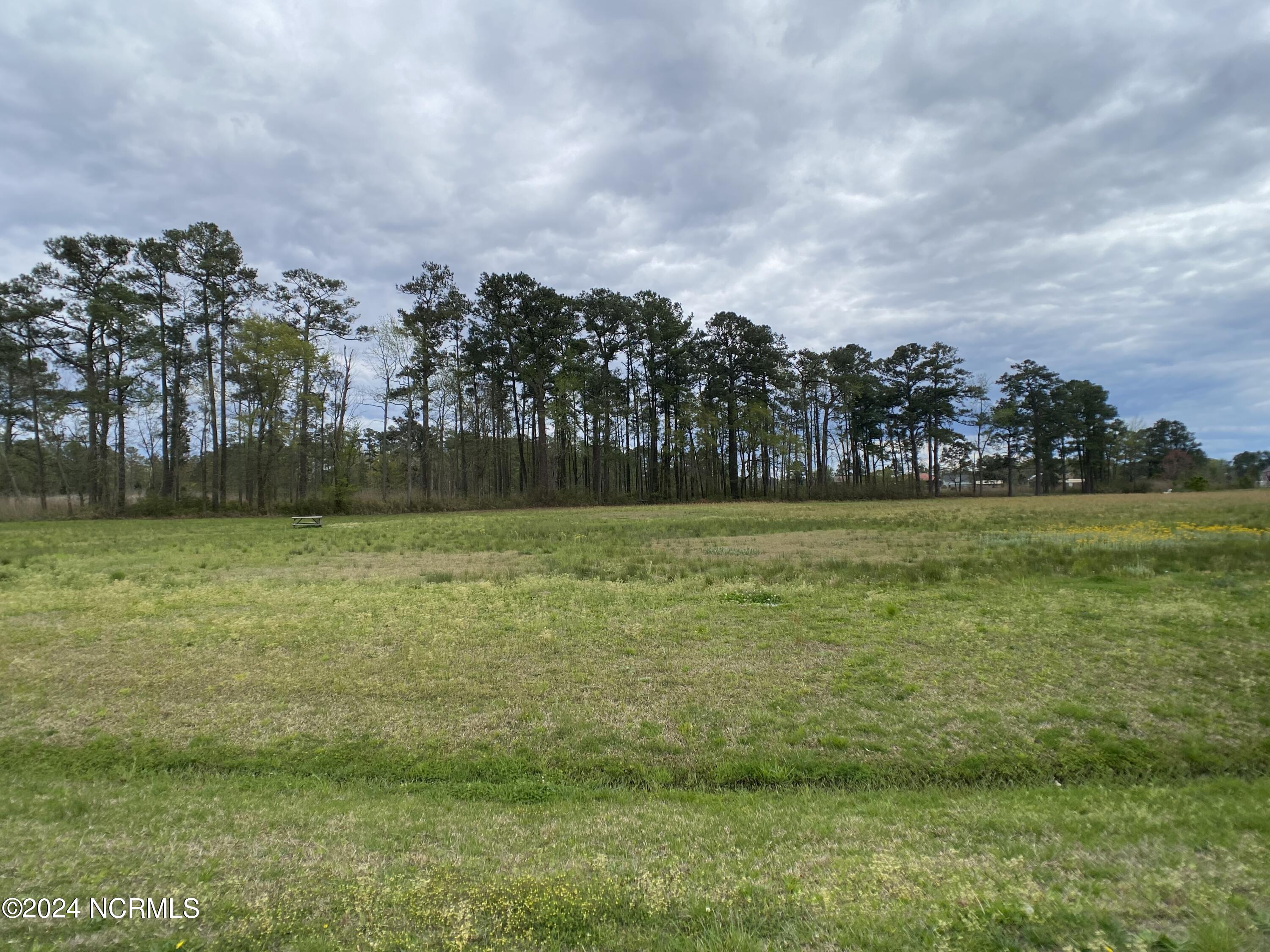 276 N Pointe Drive, Belhaven, NC, 27810