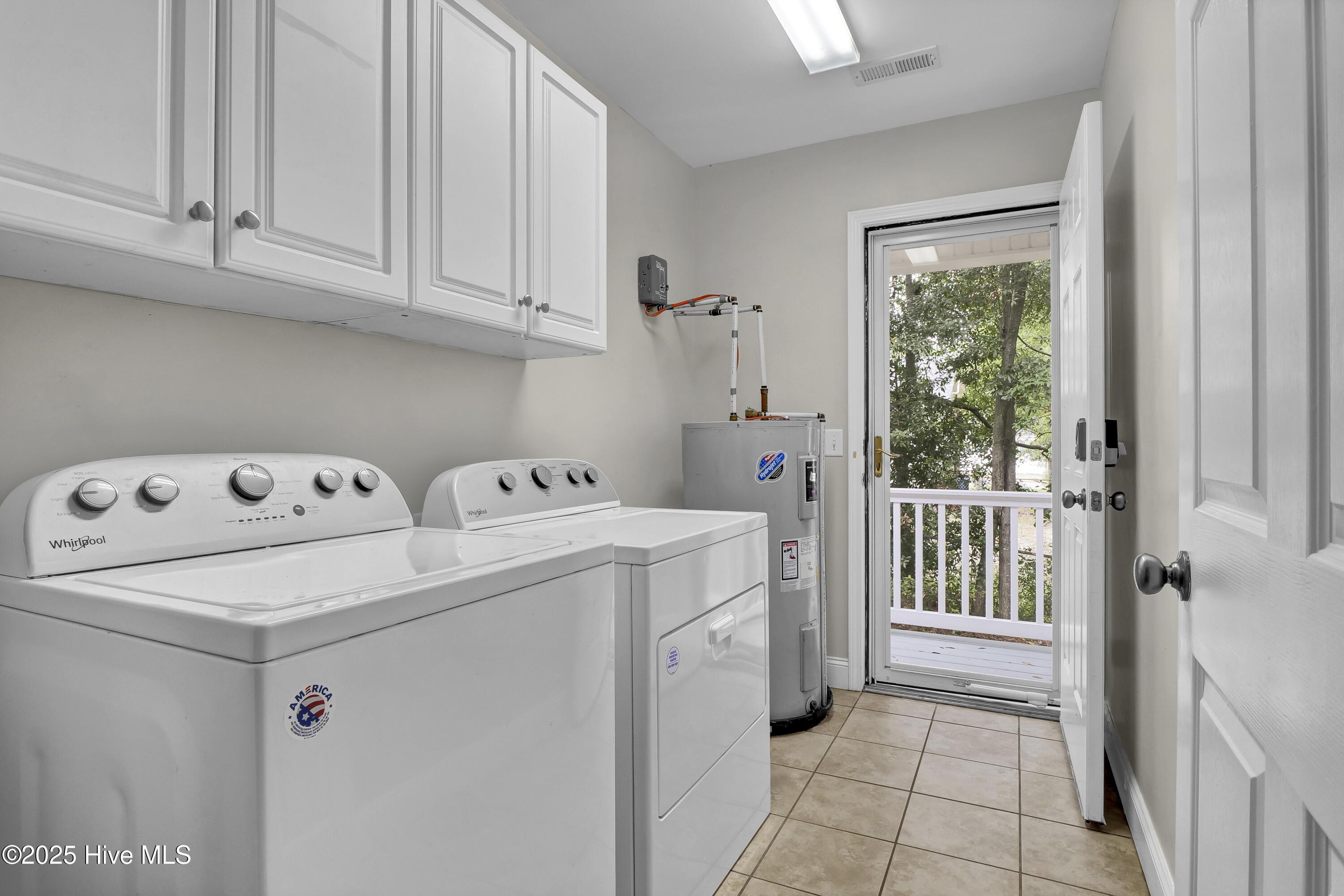 100531492 | Photo 15