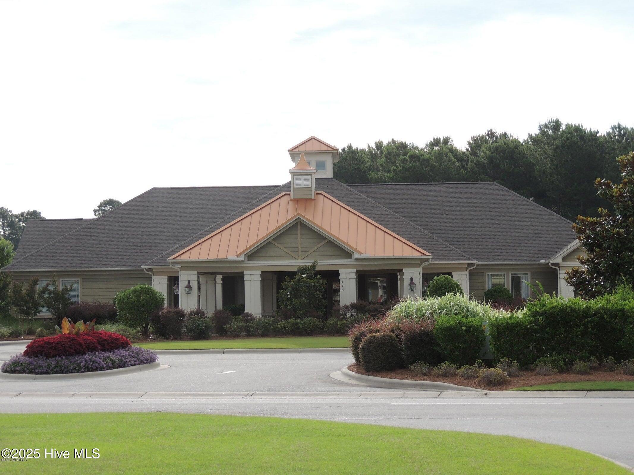 100547698 | Photo 69