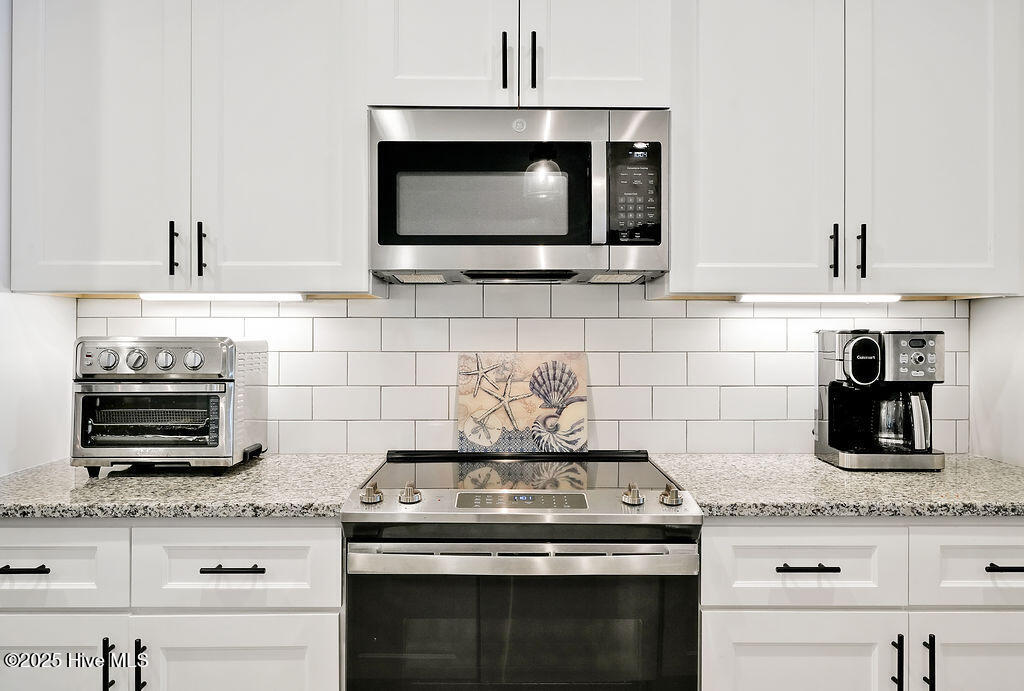 100514190 | Photo 17