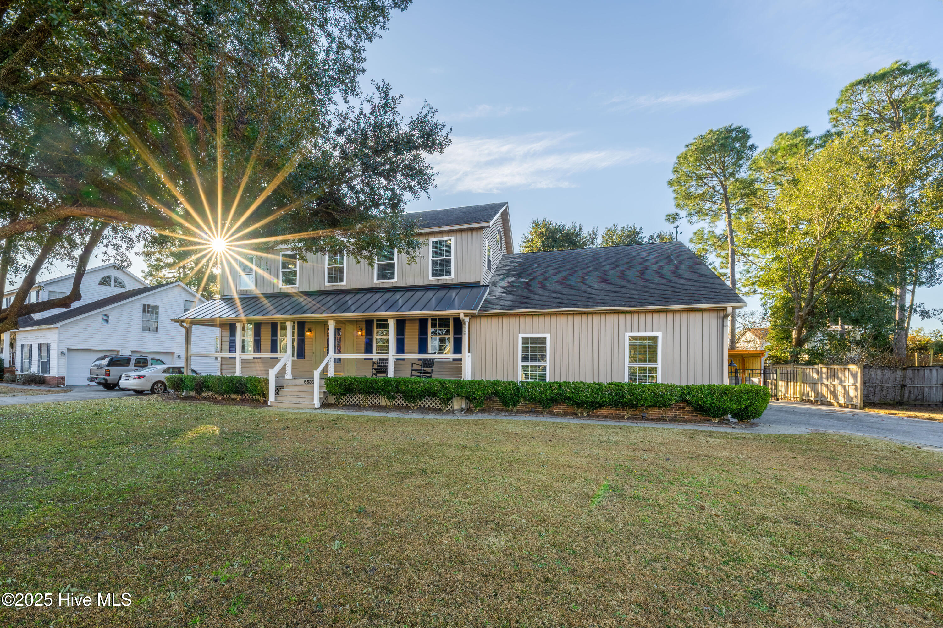 100547414 | Photo 22