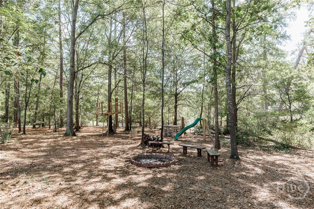 1070 Sunnyside Drive