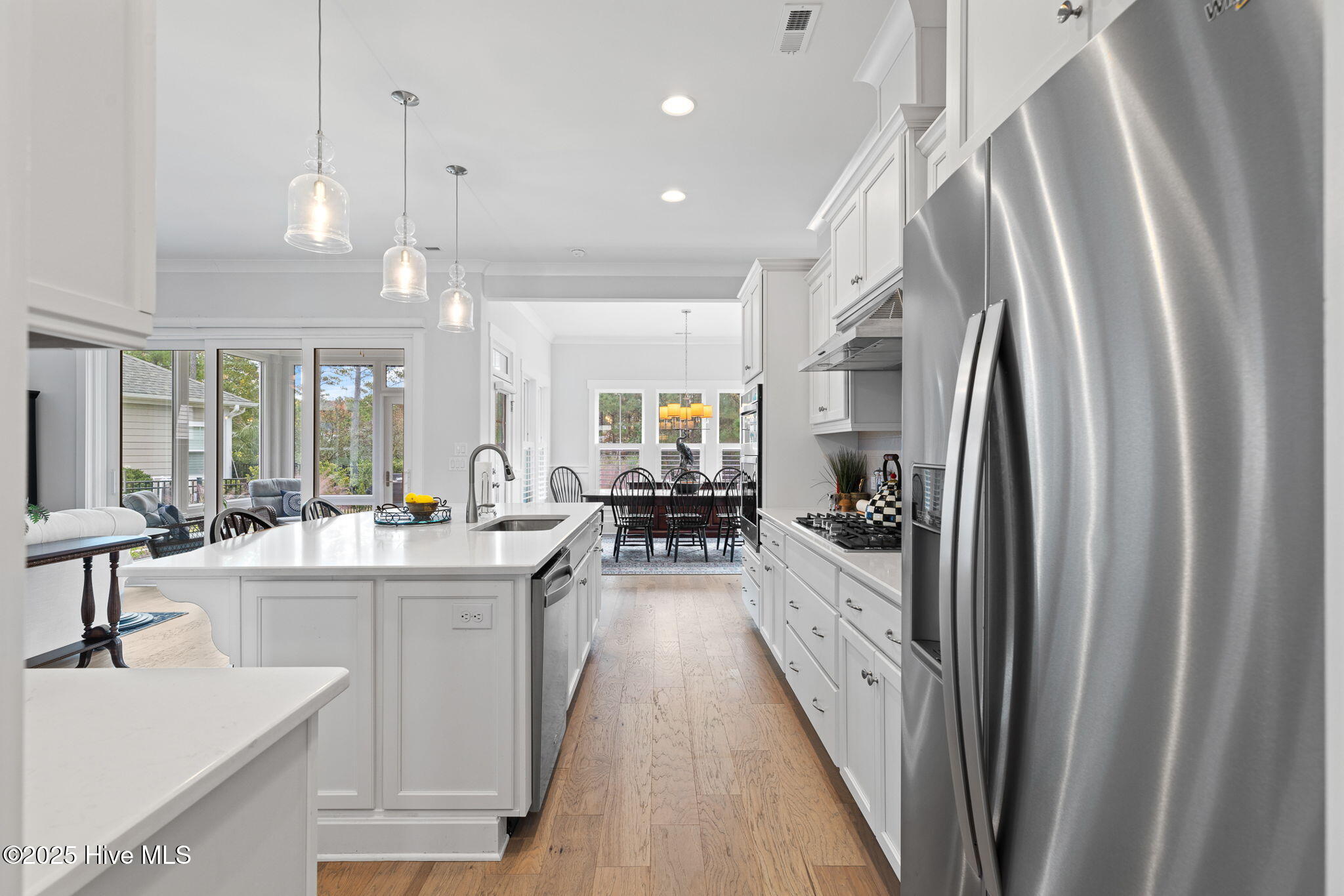 100541273 | Photo 20