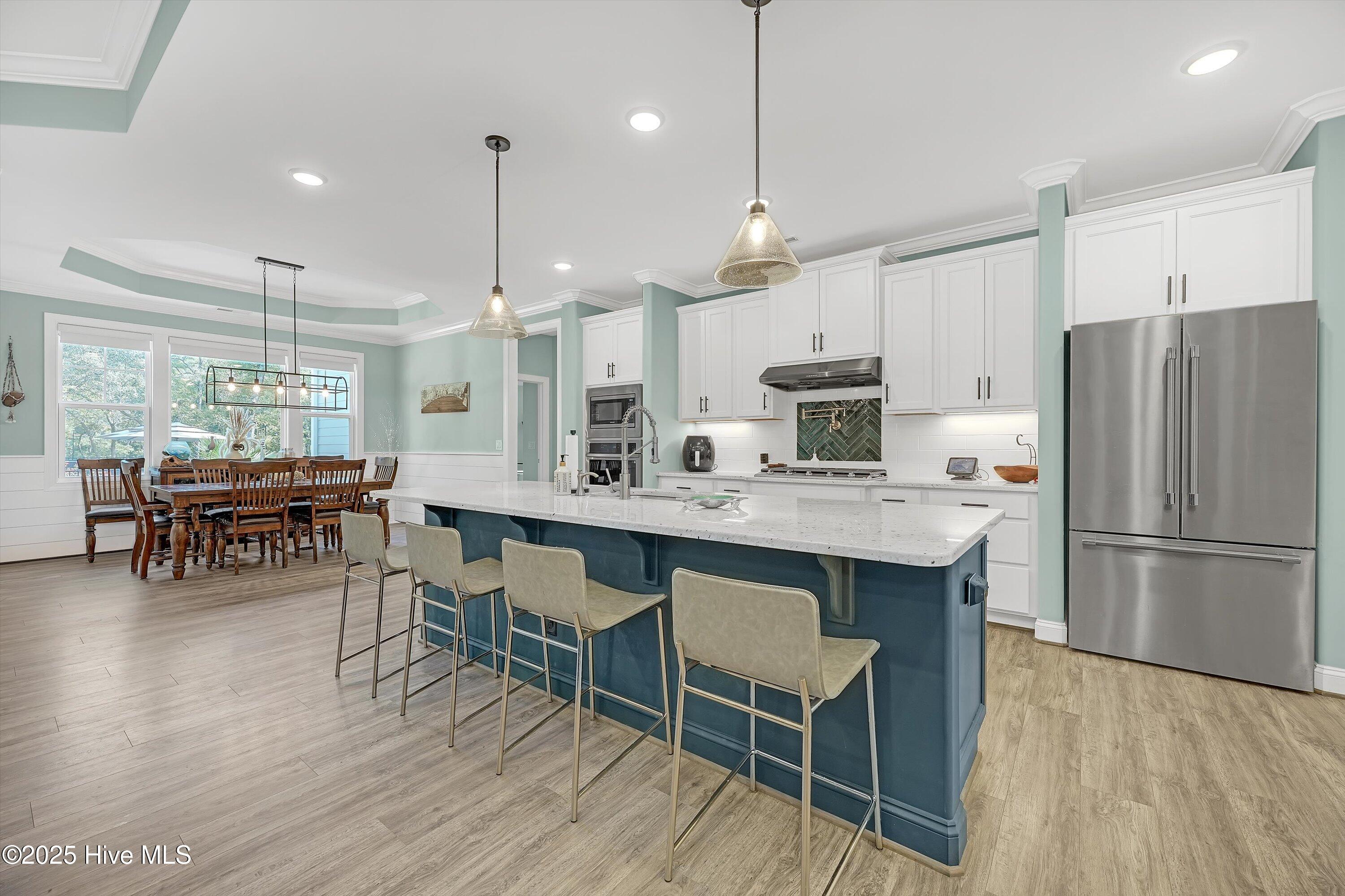 100526199 | Photo 12