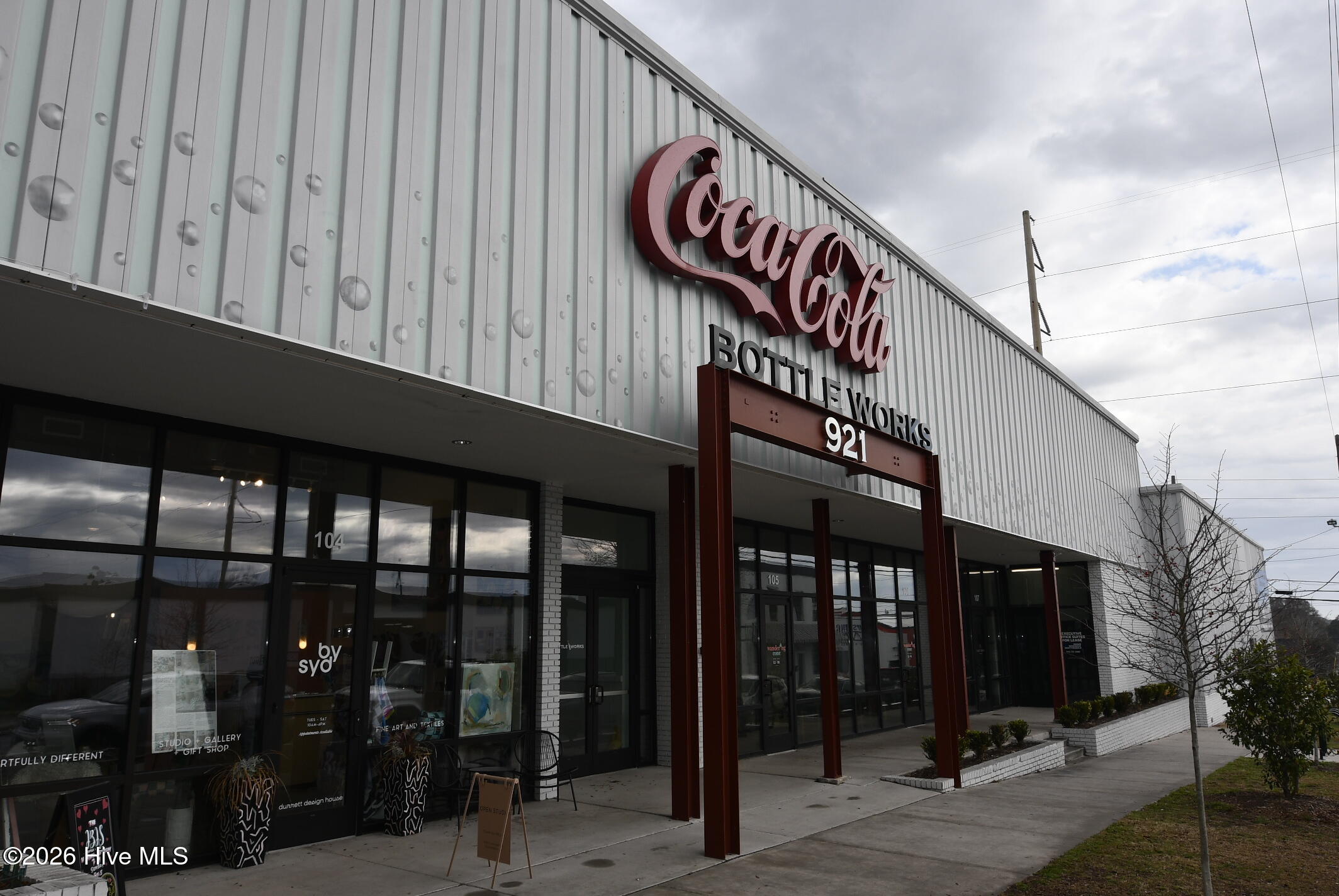 100554668 | Photo 22