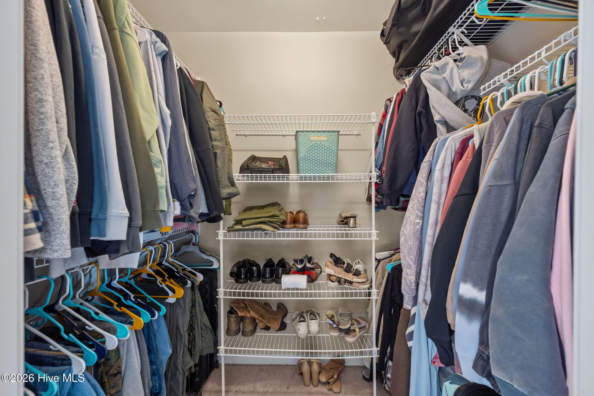 100547429 | Photo 26